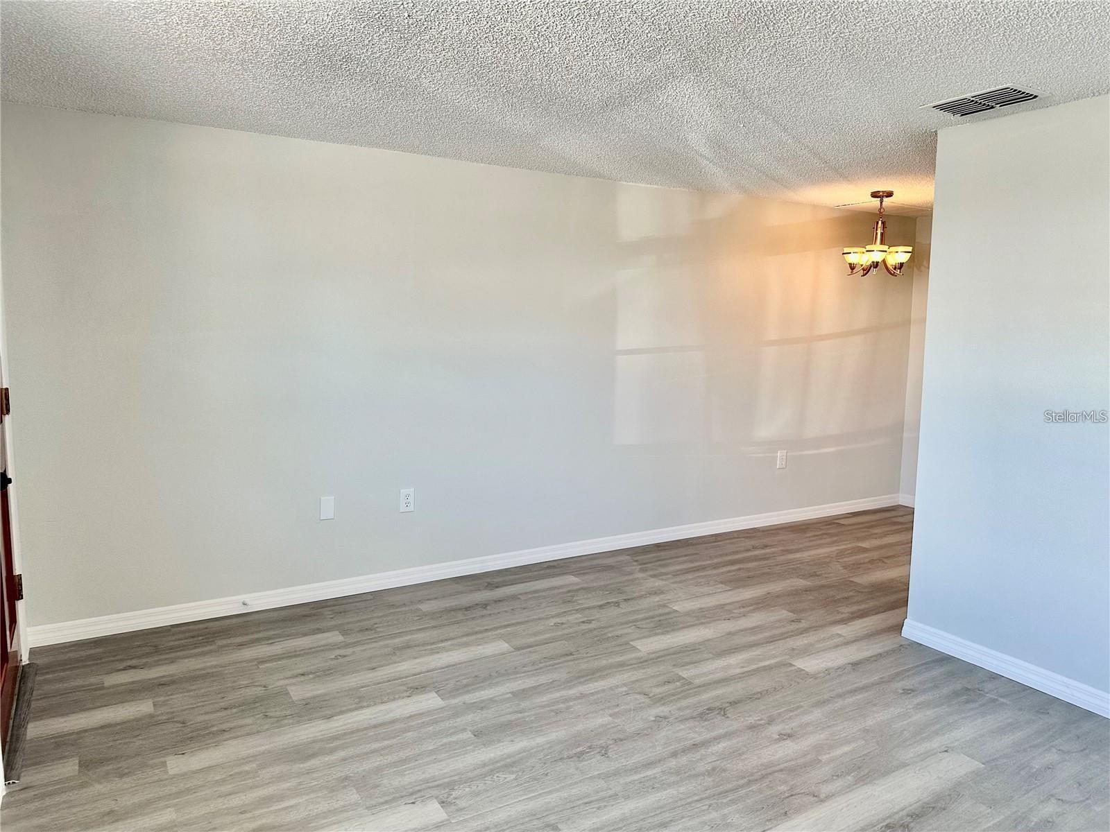 4930 Getner St #0 Property Photo 10