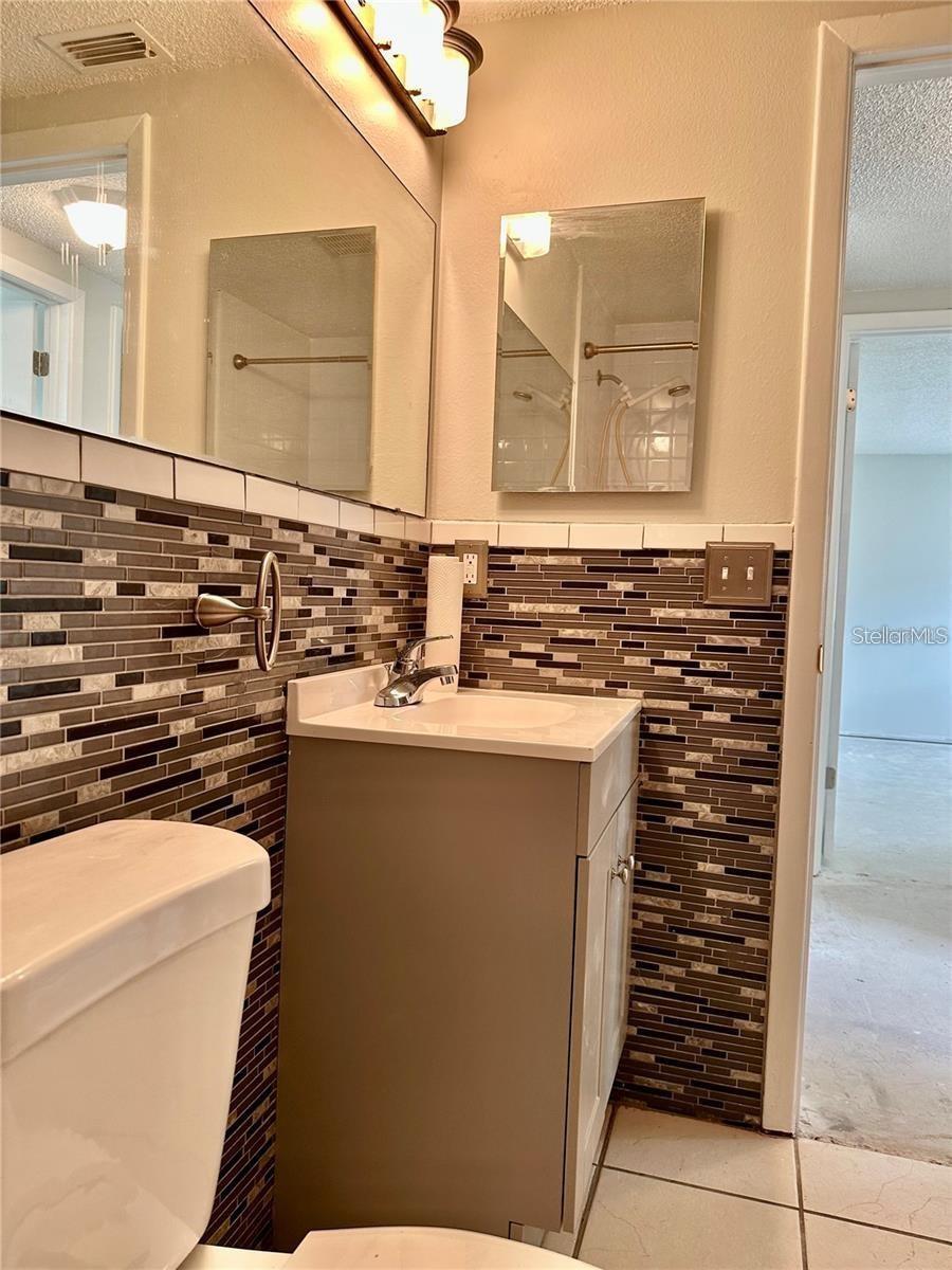 4930 Getner St #0 Property Photo 25
