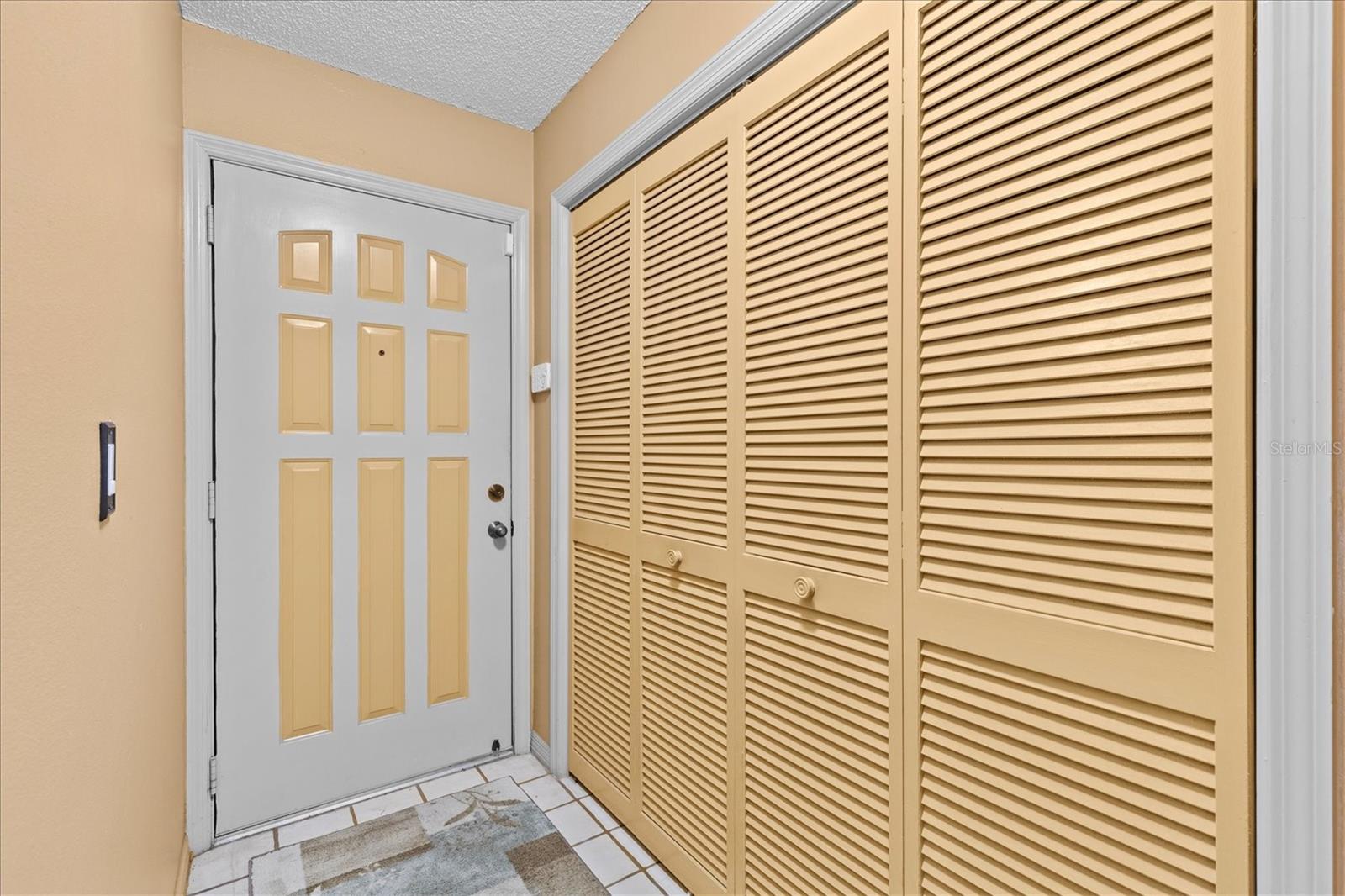 5537 Sea Forest Dr #307 Property Photo 5