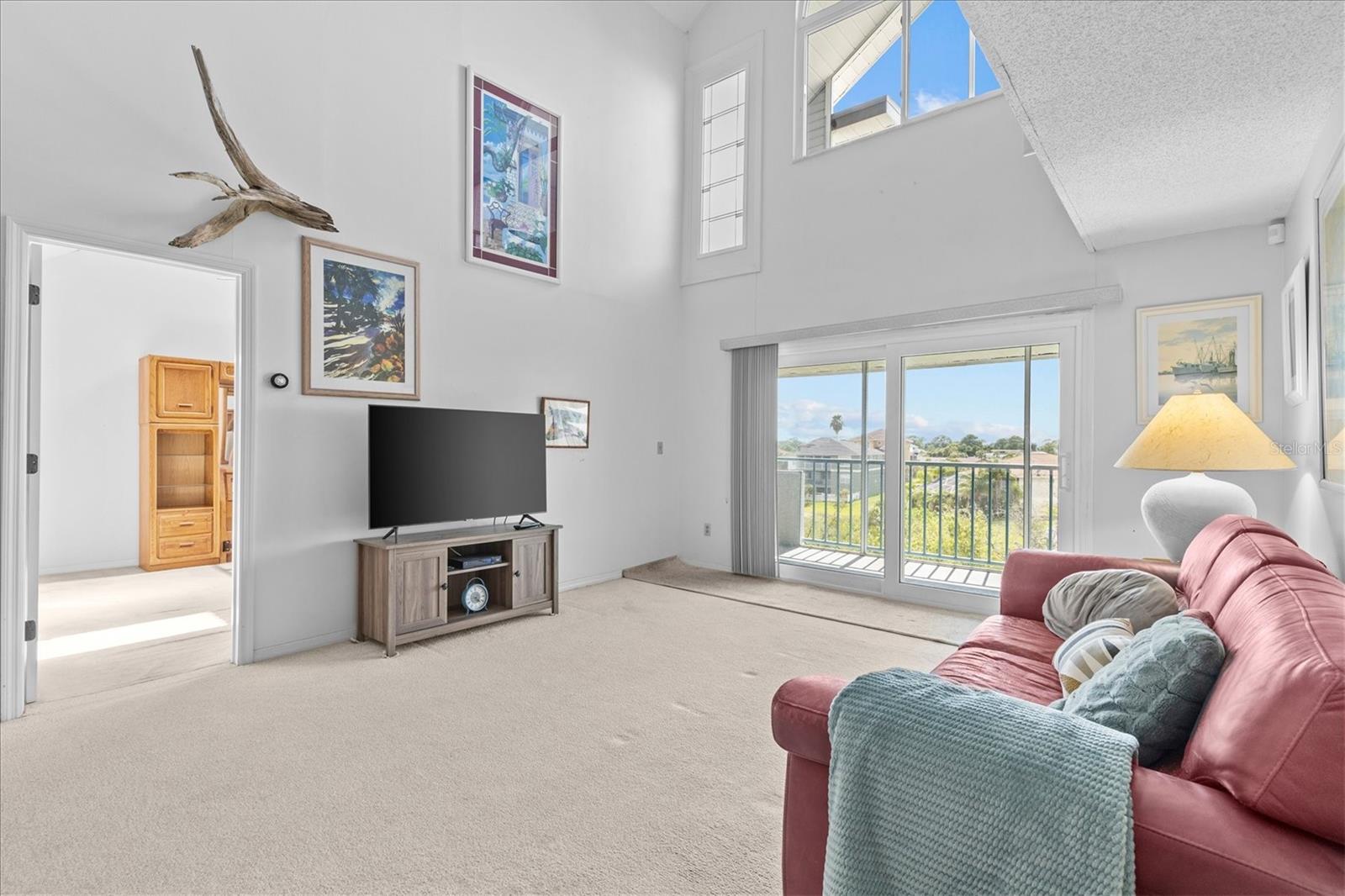 5537 Sea Forest Dr #307 Property Photo 6