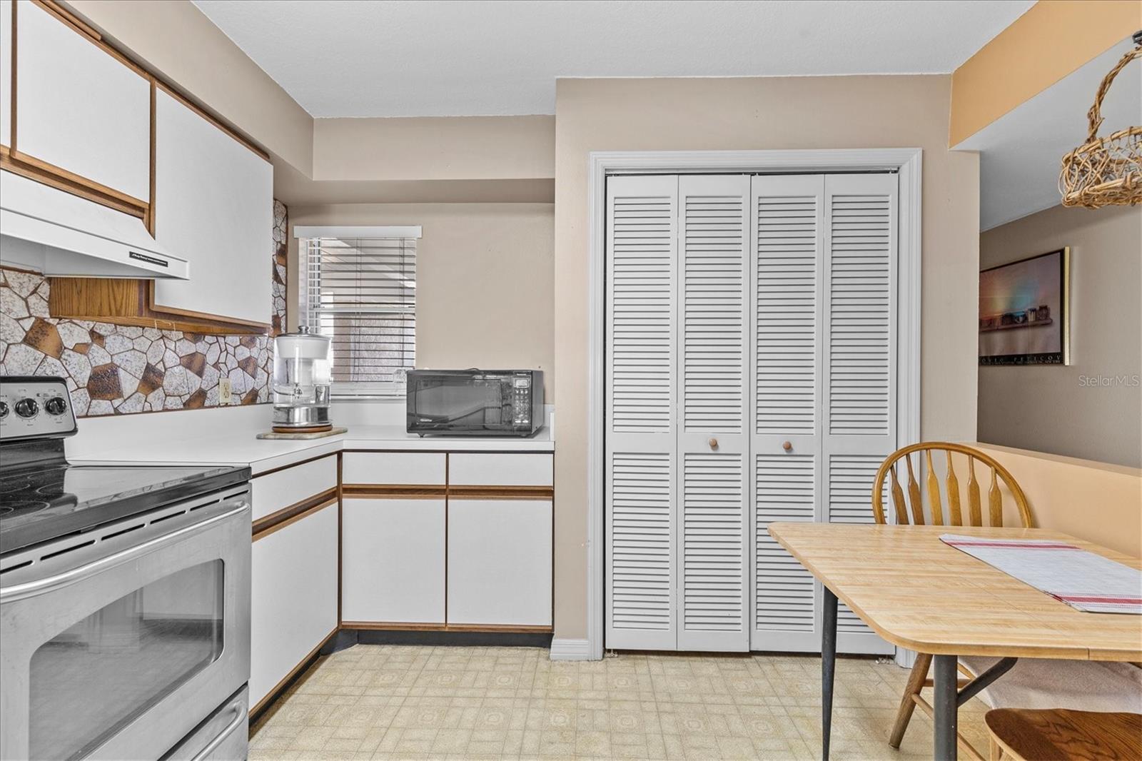 5537 Sea Forest Dr #307 Property Photo 20