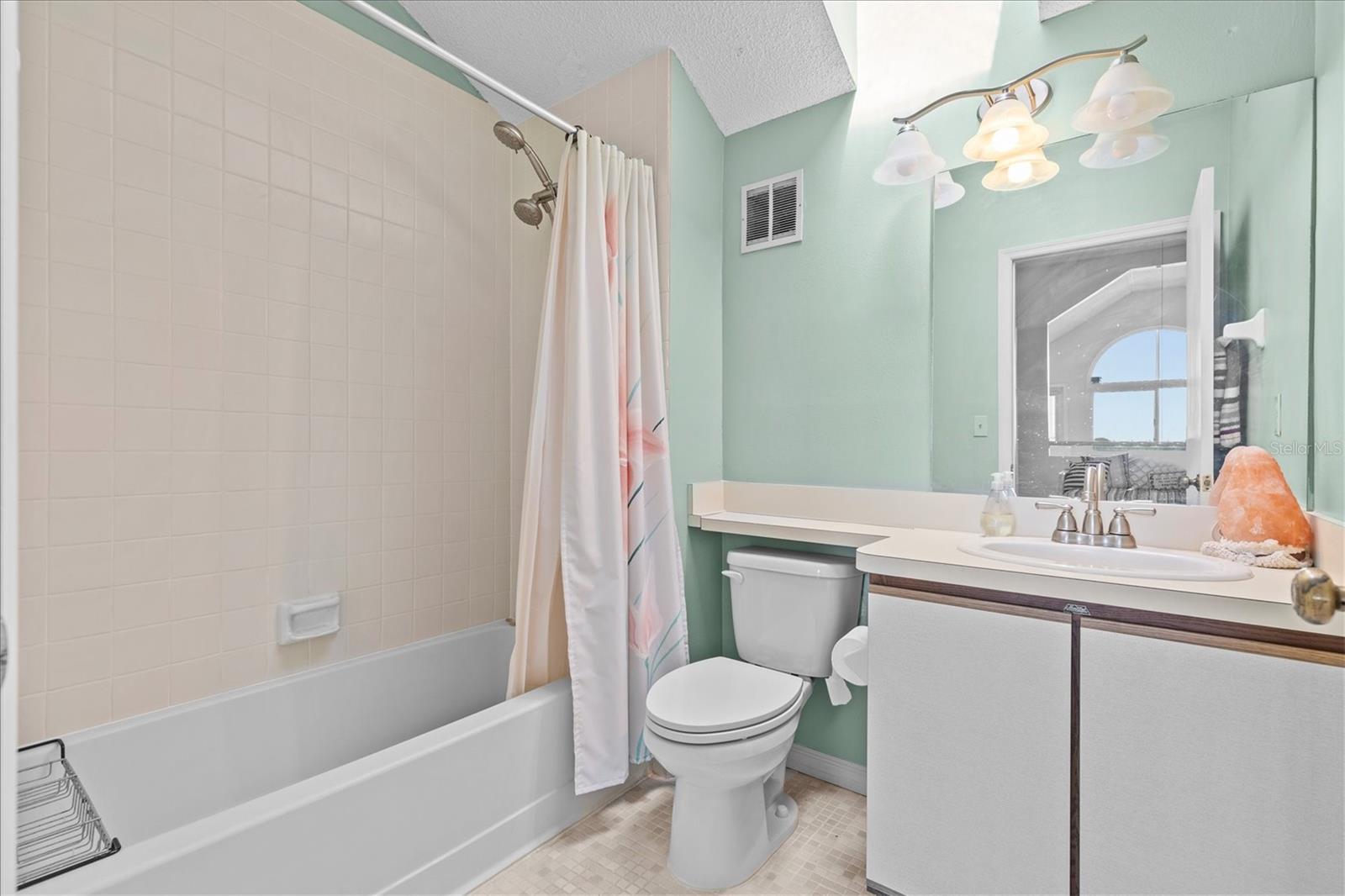 5537 Sea Forest Dr #307 Property Photo 34