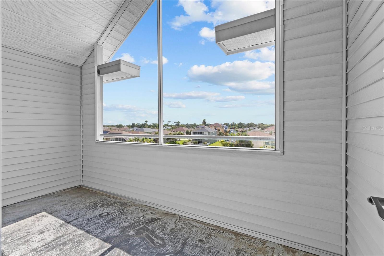 5537 Sea Forest Dr #307 Property Photo 36