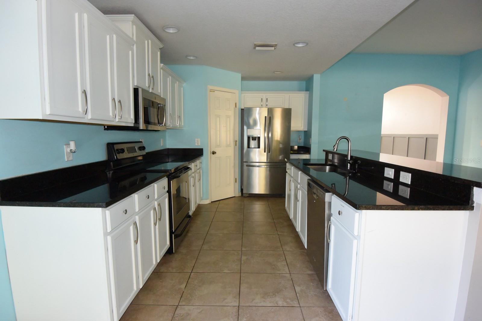 11454 Walden Loop Property Photo 12