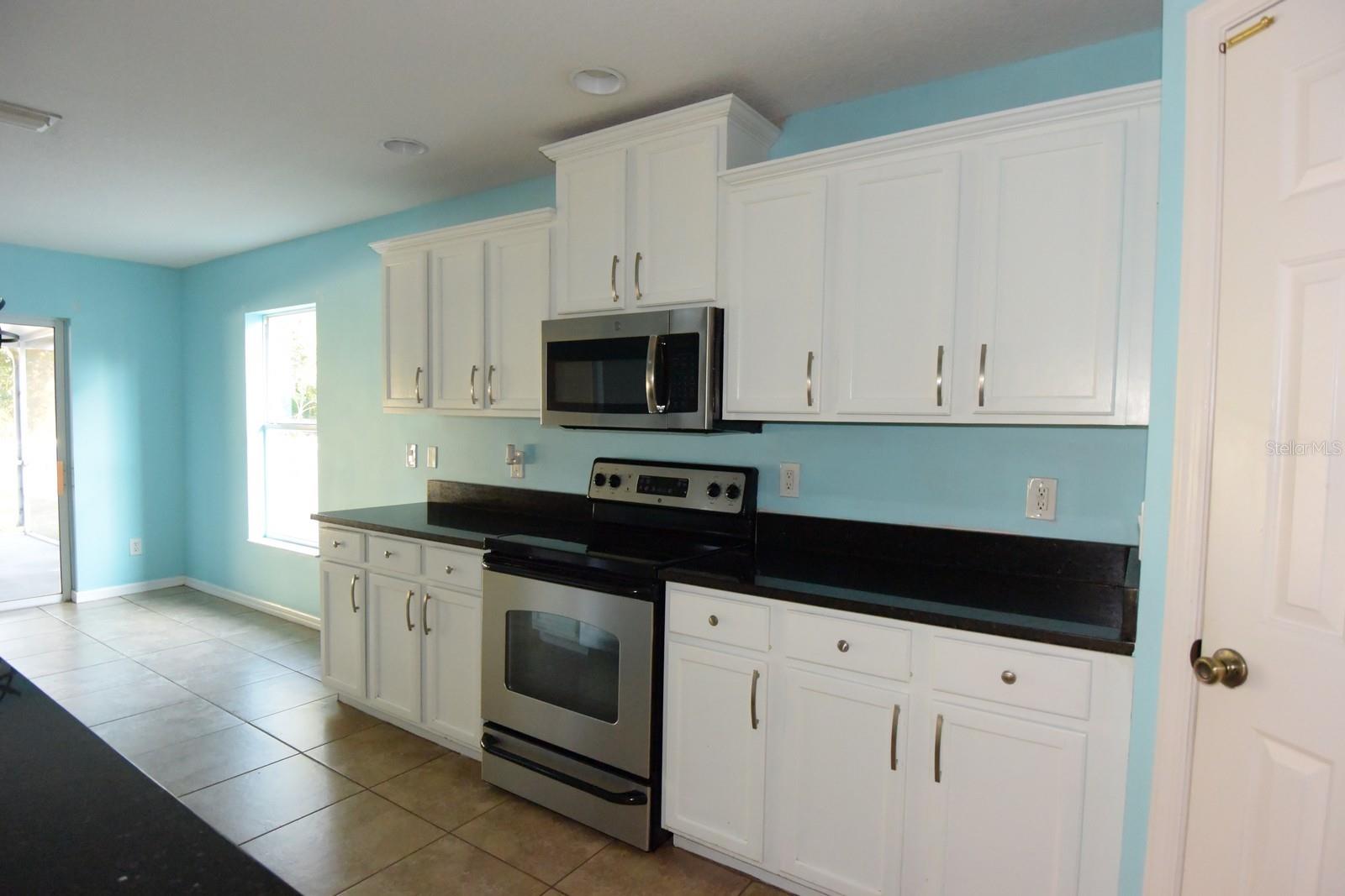 11454 Walden Loop Property Photo 15