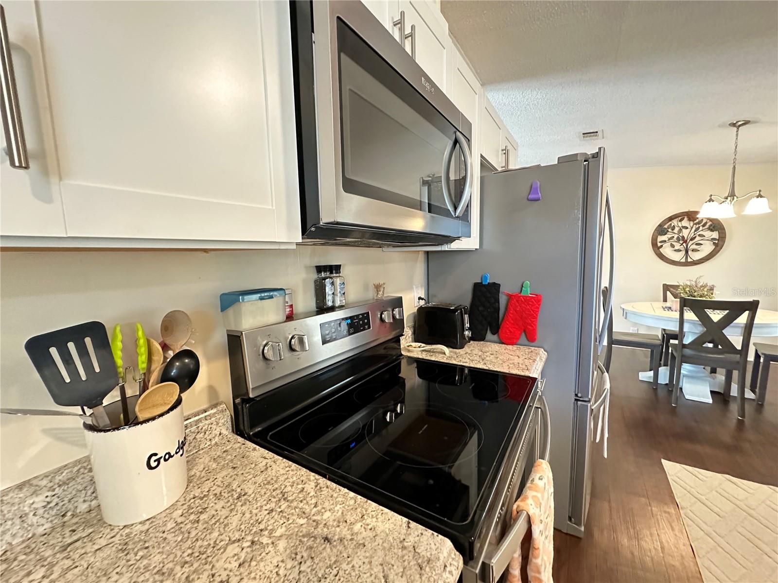 16735 Olivaud St Property Photo 8