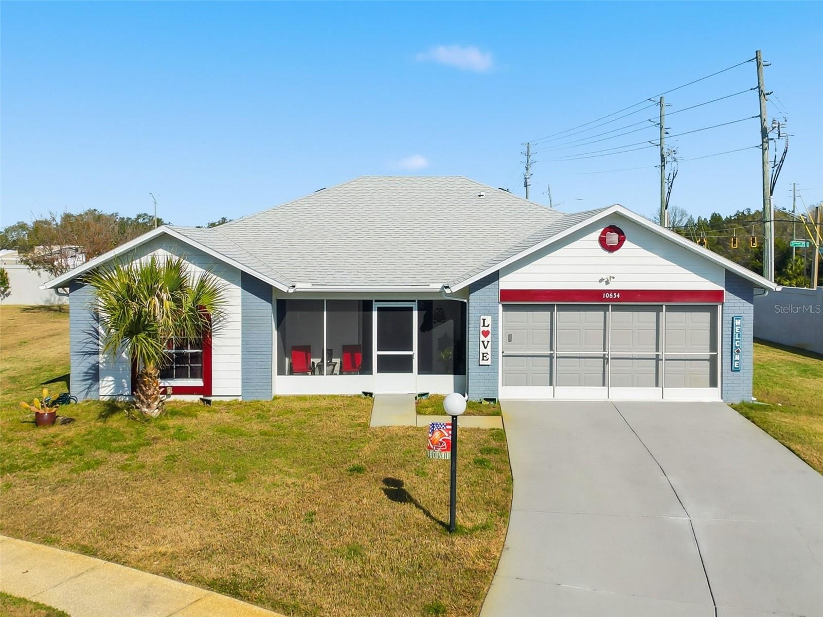 10654 FALLEN LEAF LN