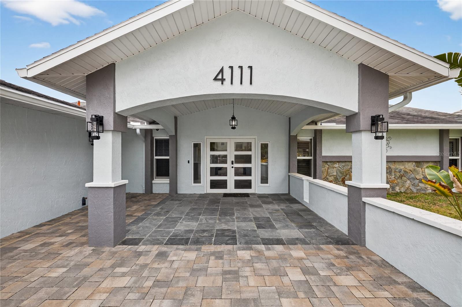 4111 Marine Pkwy Property Photo 1