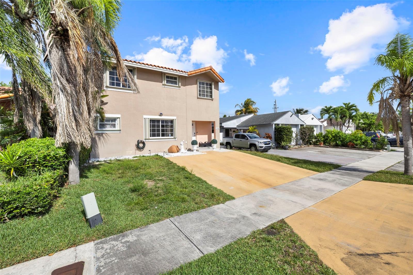 11951 SW 208TH TER