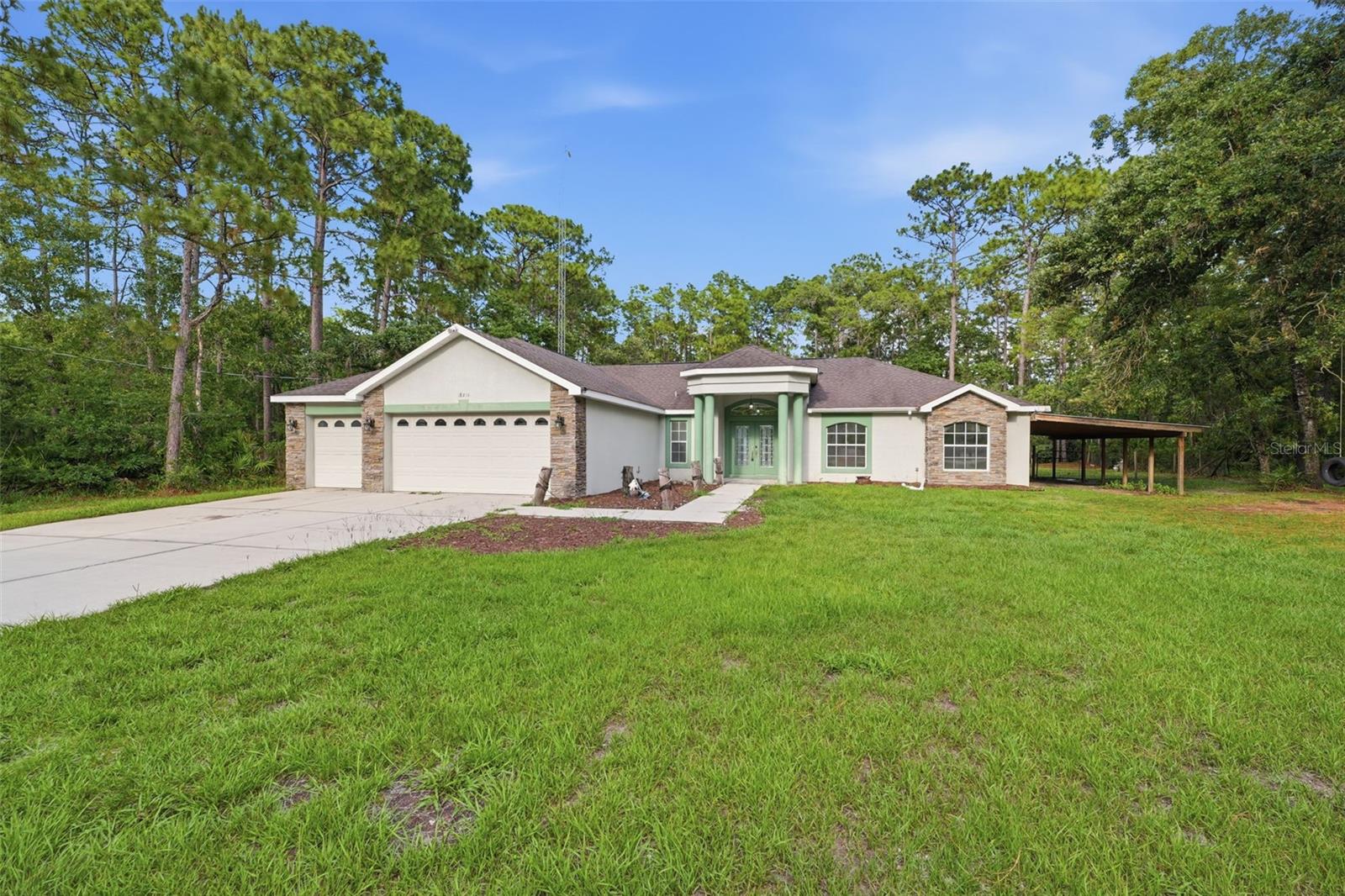 18236 Macek Rd Property Photo 3