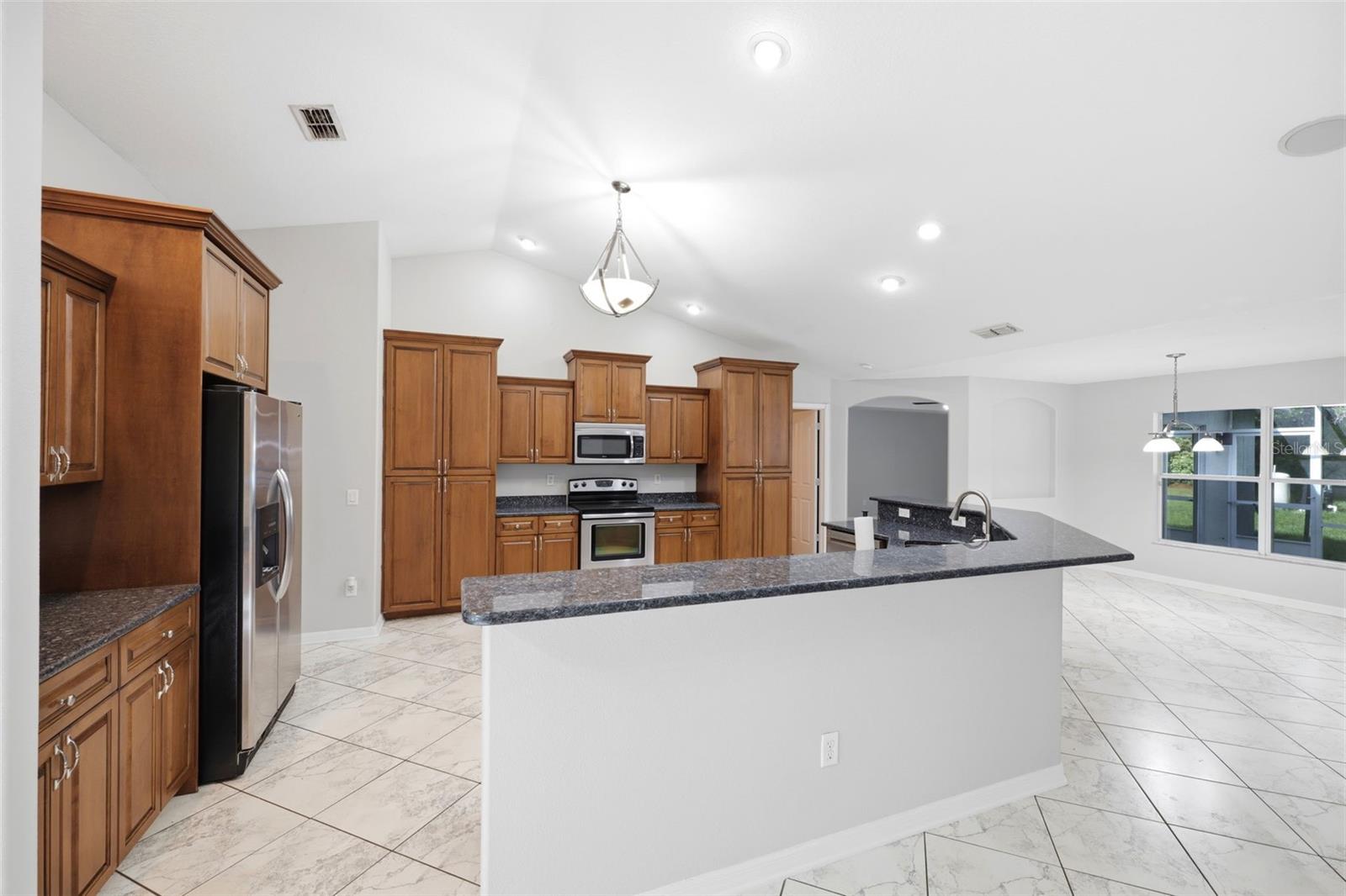 18236 Macek Rd Property Photo 12