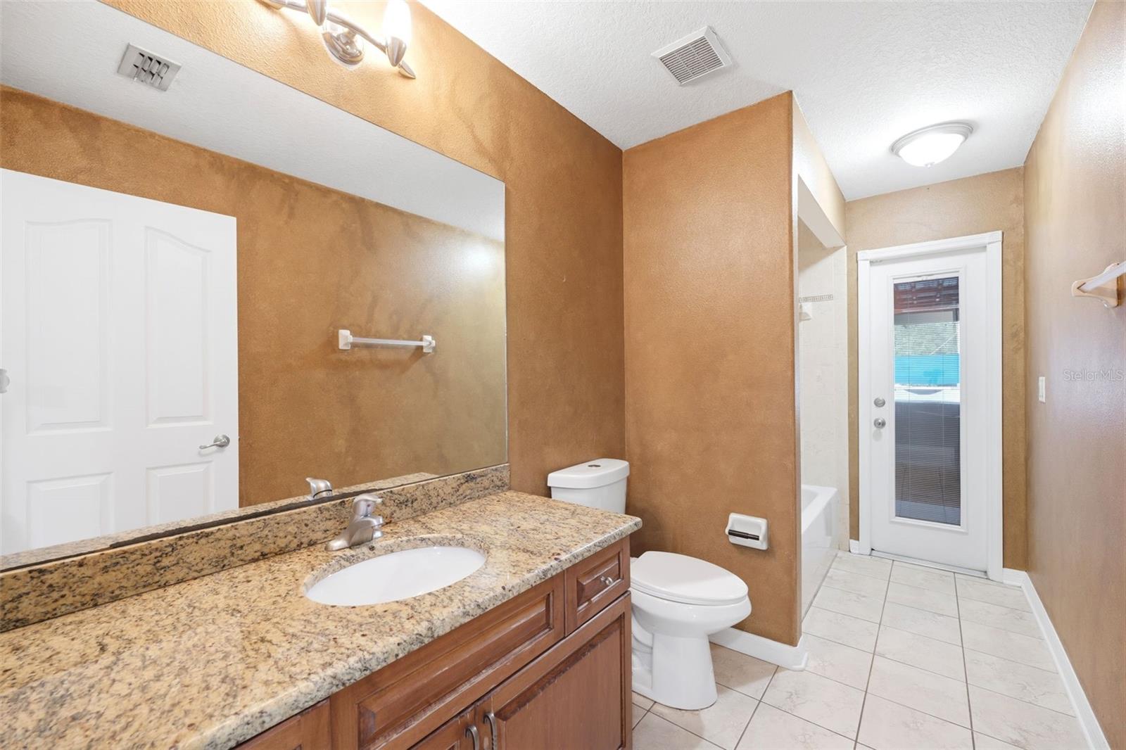 18236 Macek Rd Property Photo 33