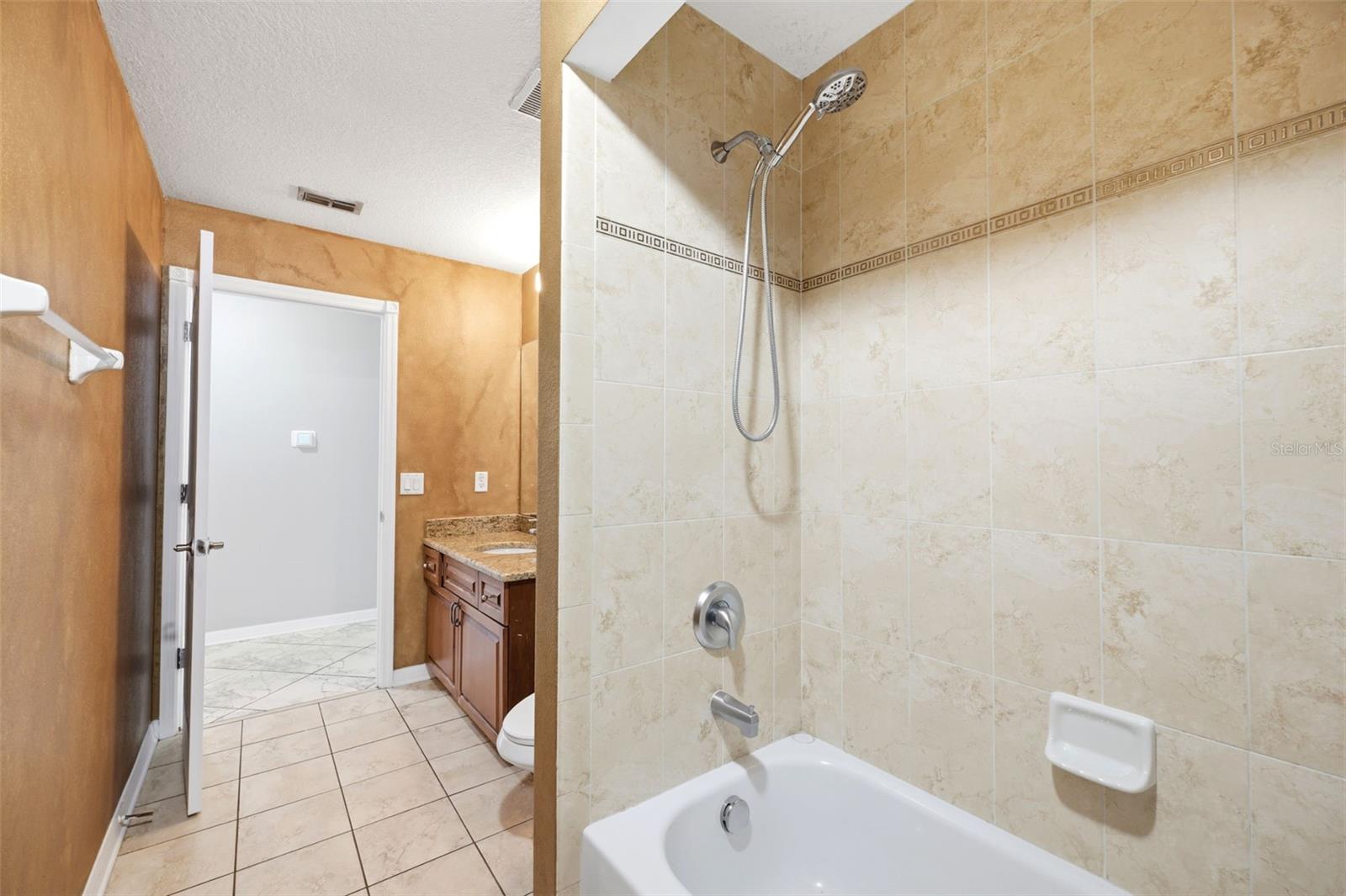 18236 Macek Rd Property Photo 34