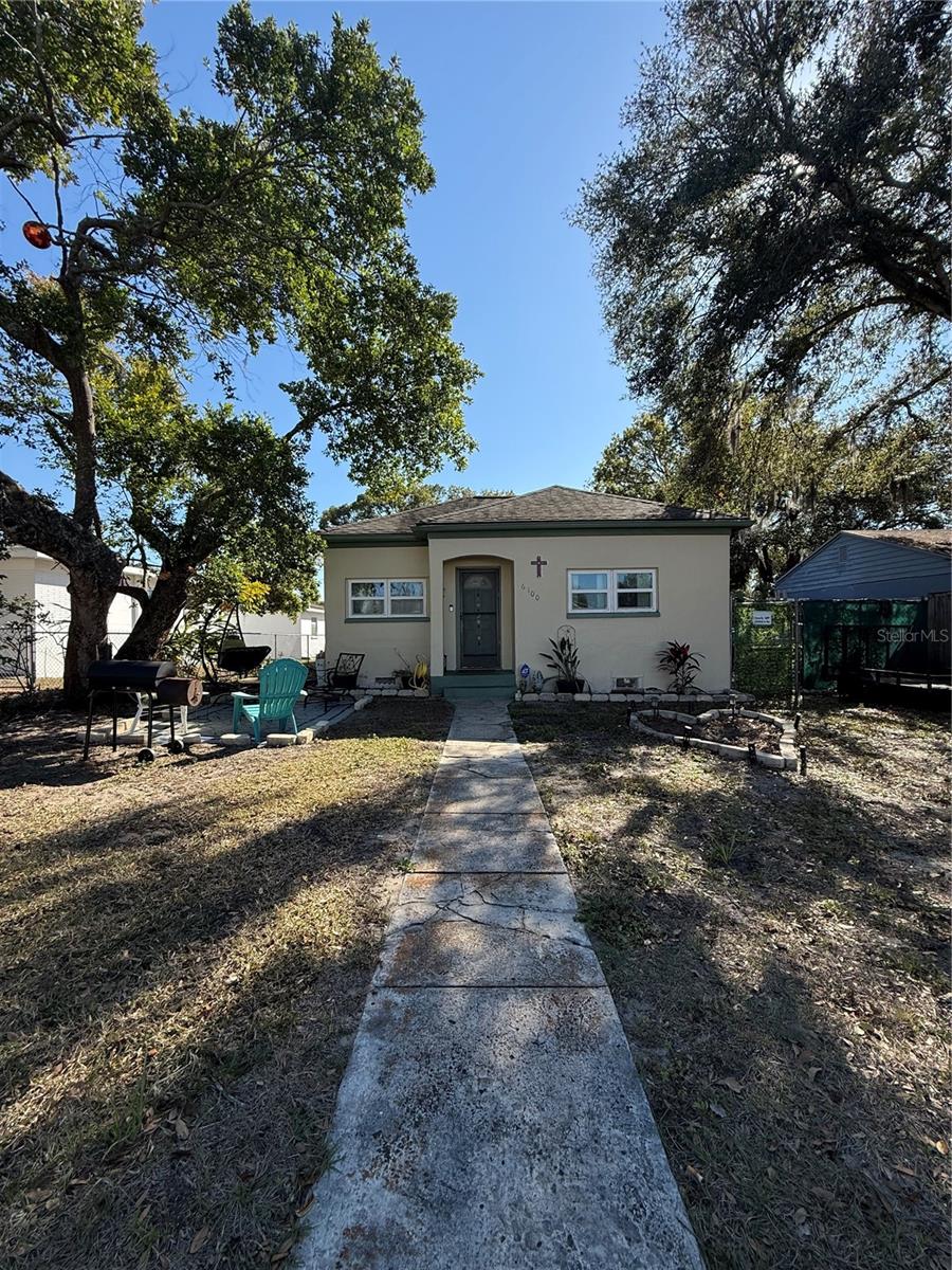 6100 Main St #a Property Photo 1