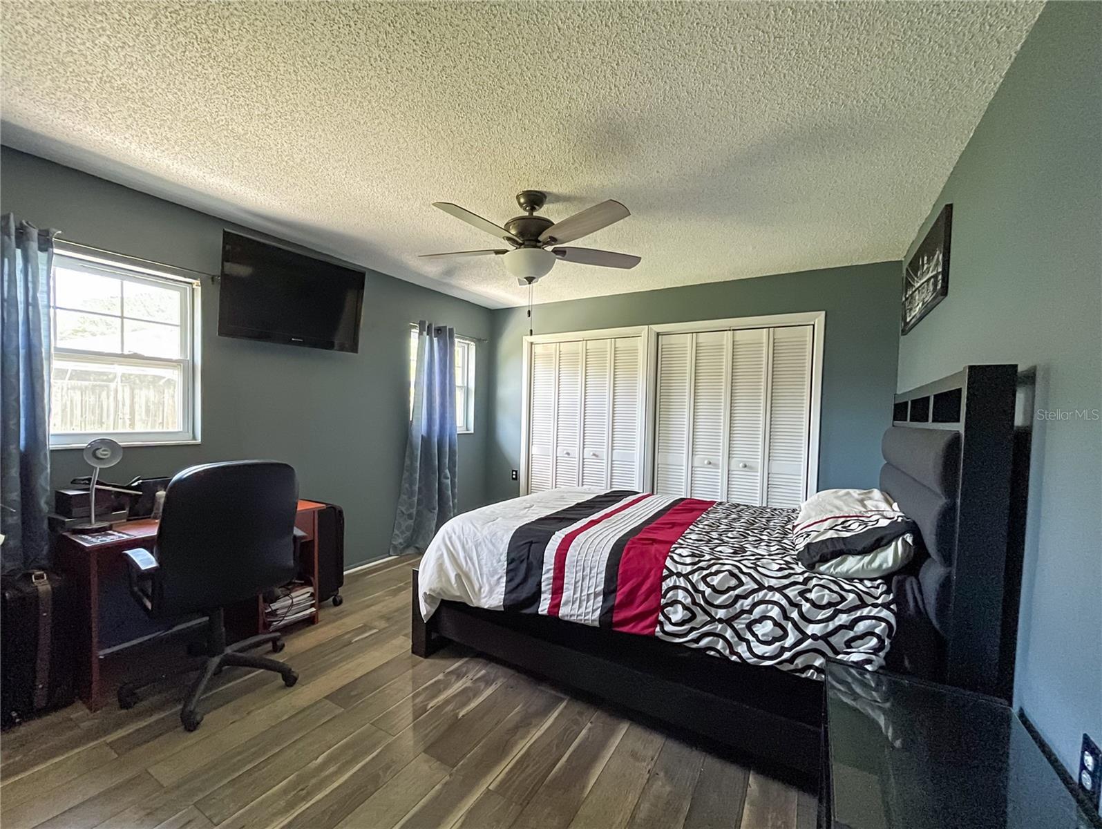 6336 Wooden St Property Photo 6