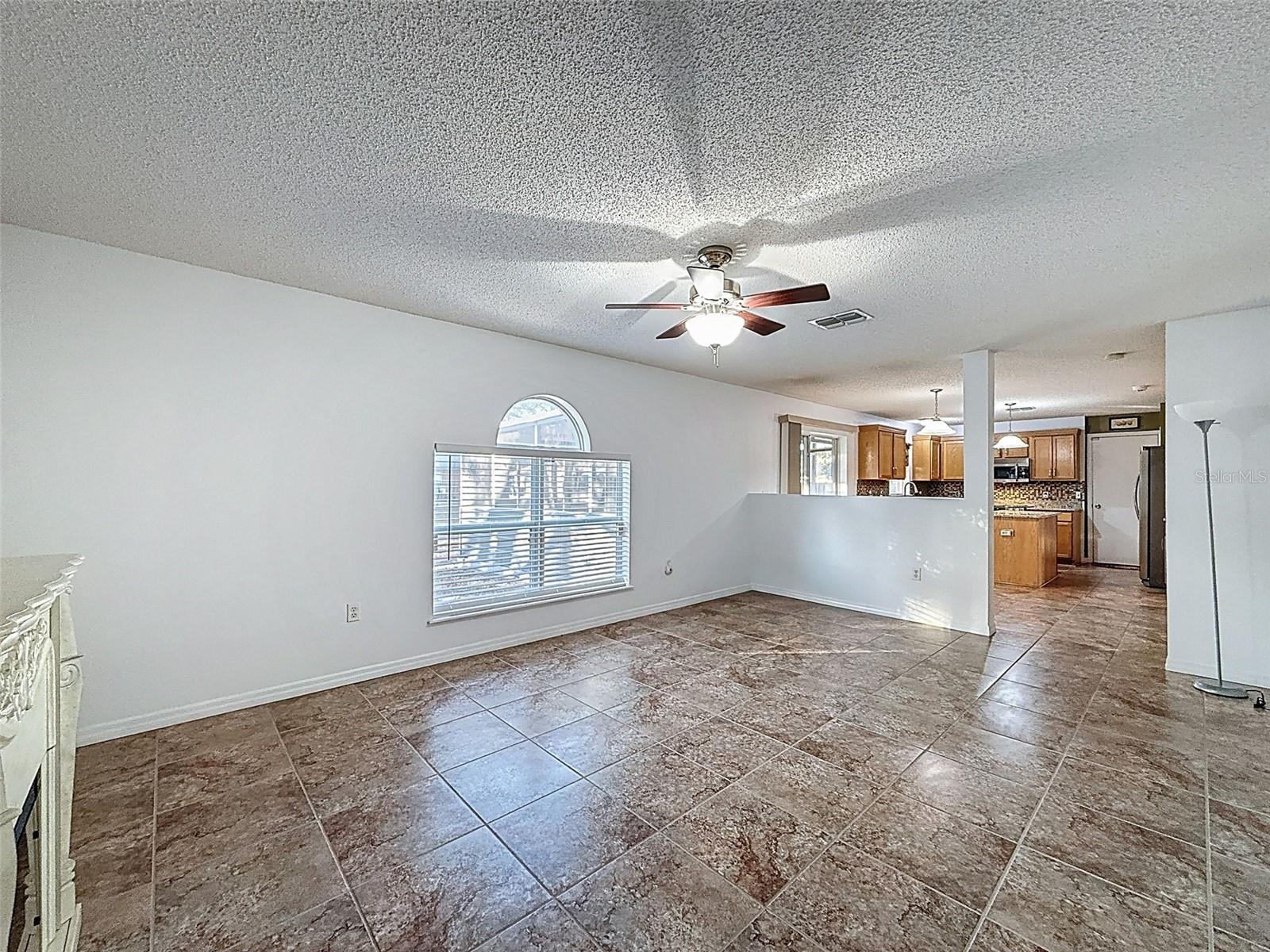 3181 Deltona Blvd Property Photo 19