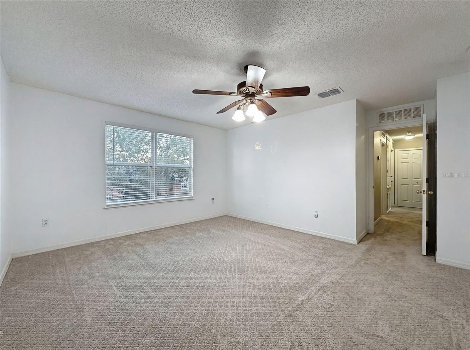 3181 Deltona Blvd Property Photo 34