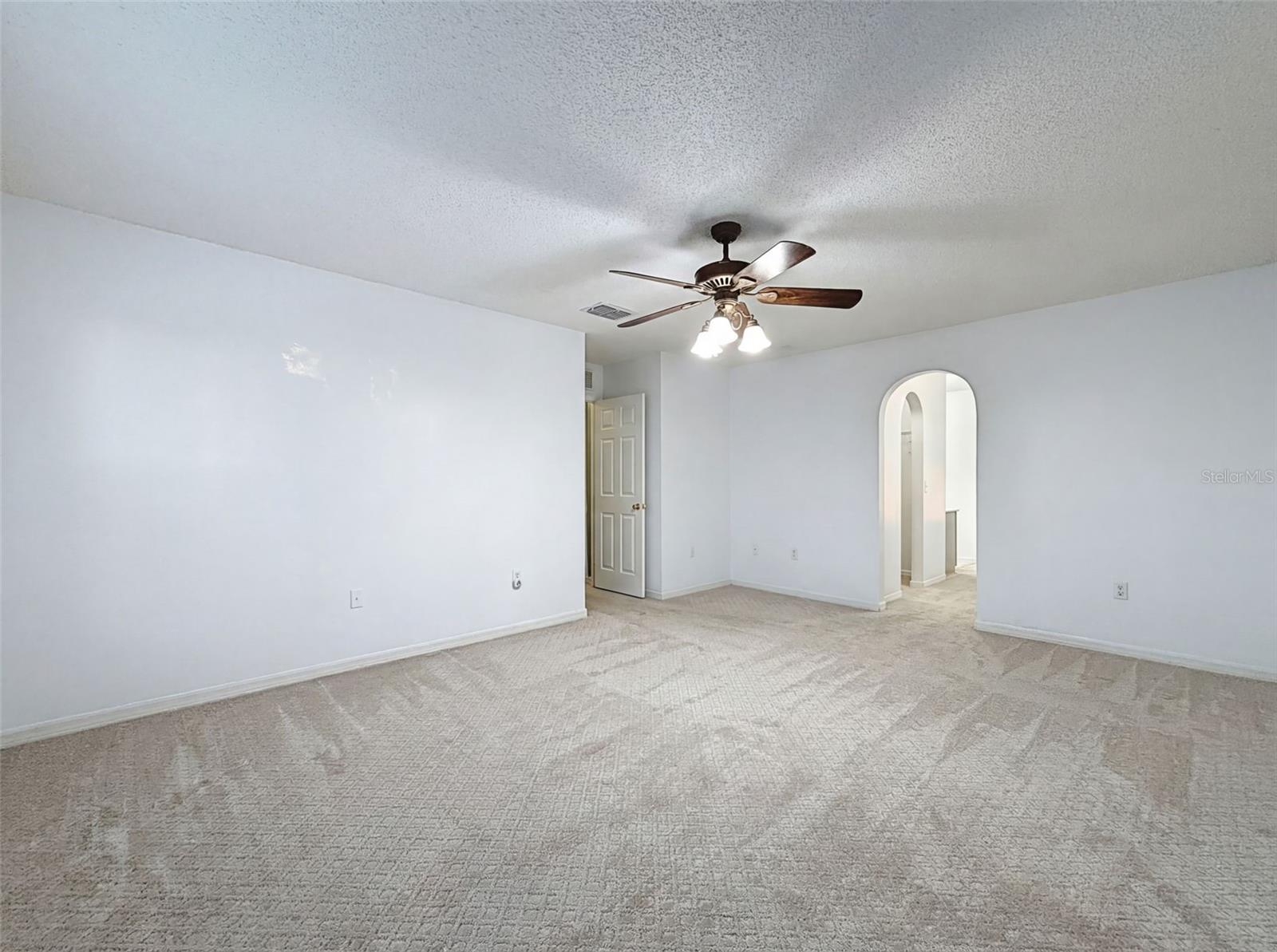 3181 Deltona Blvd Property Photo 36