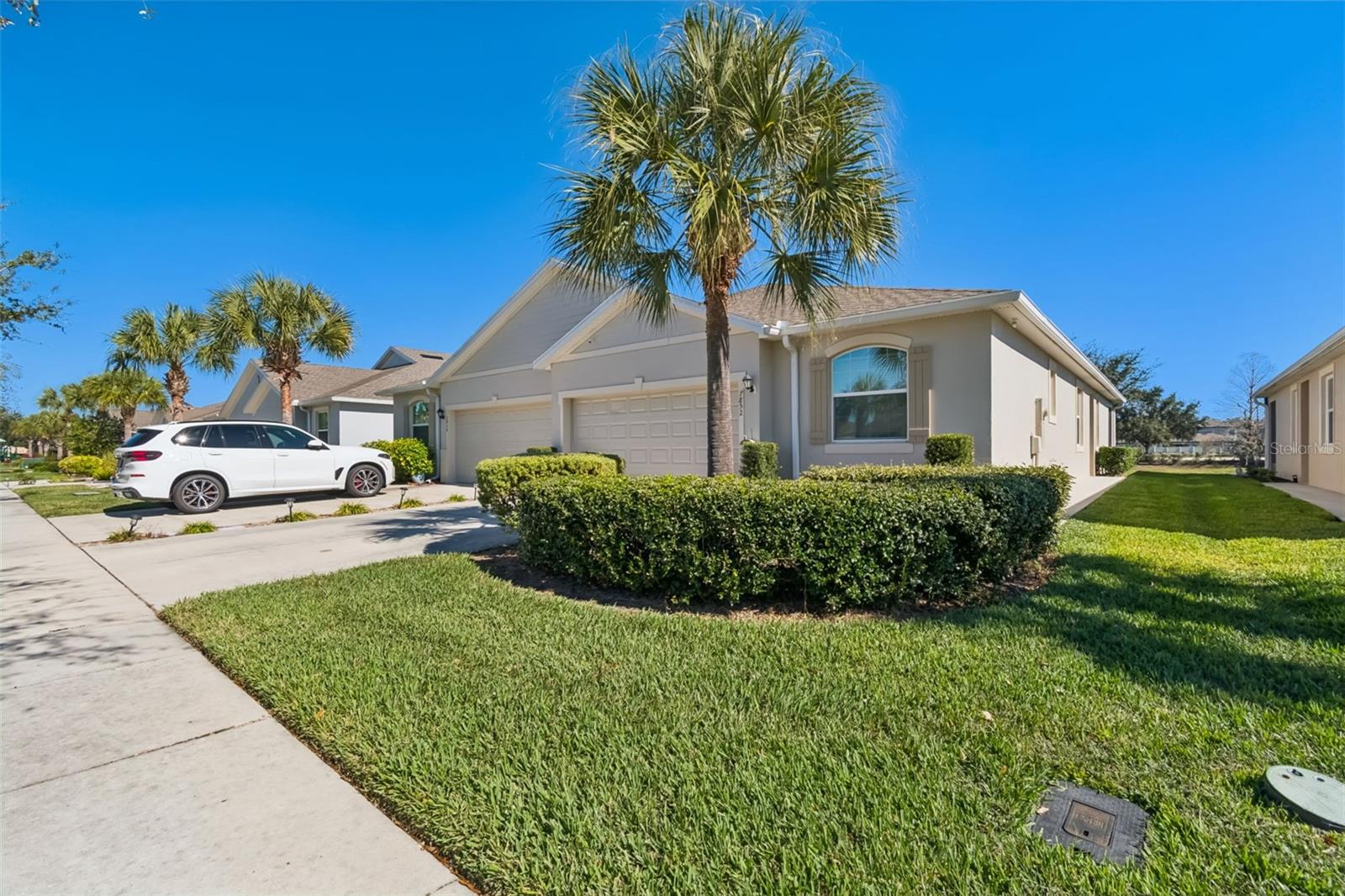 7852 Timberview Loop Property Photo 4