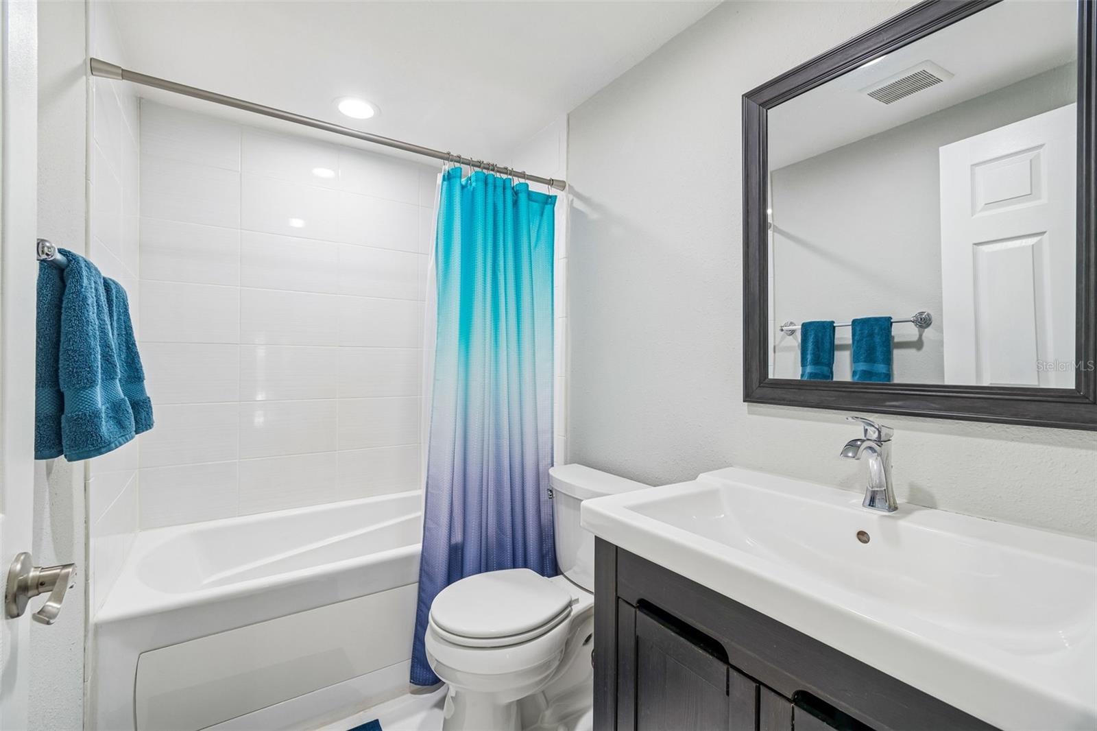 10909 Candy Ln Property Photo 21
