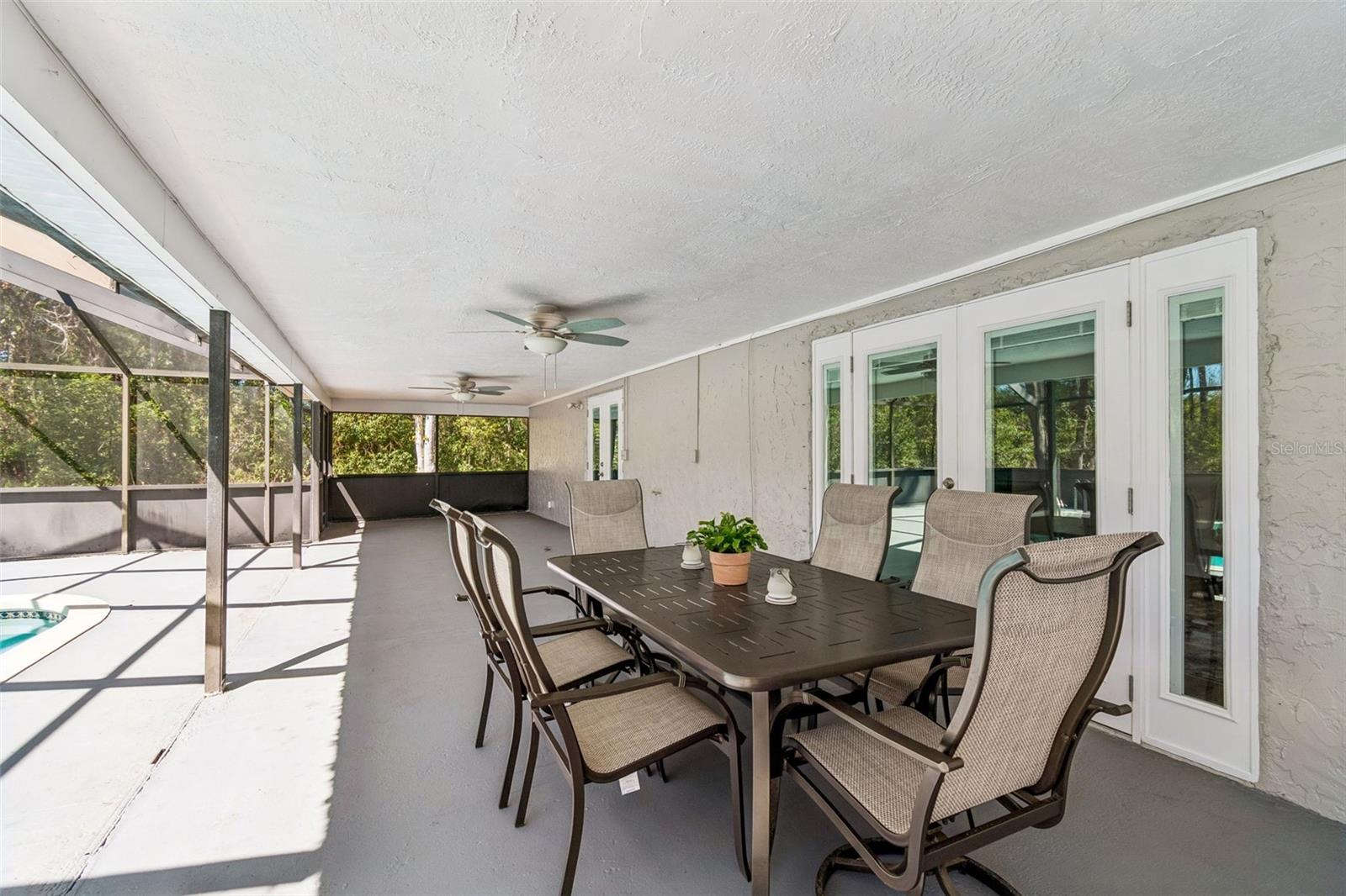 10909 Candy Ln Property Photo 24