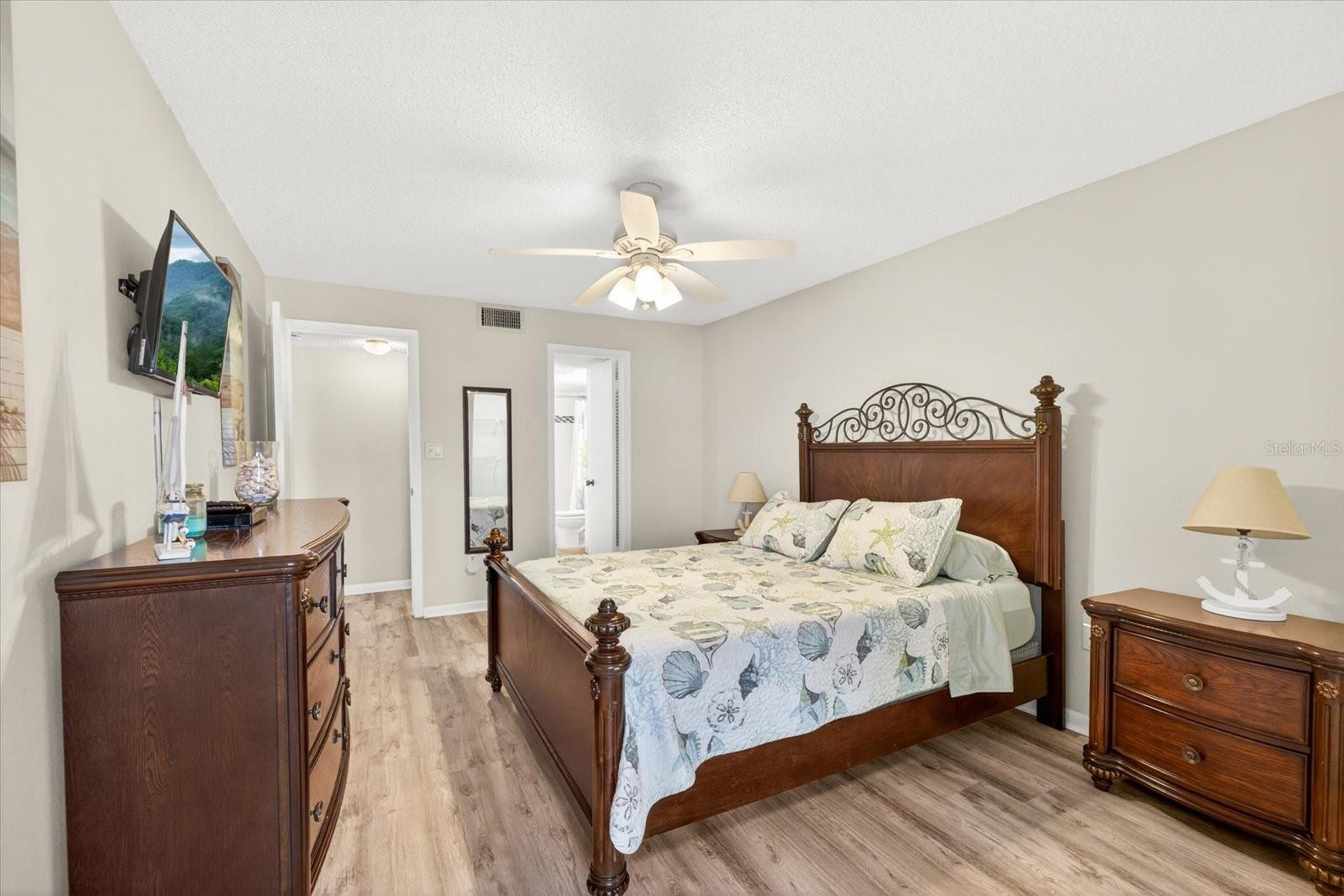 4533 Marine Pkwy #203 Property Photo 13