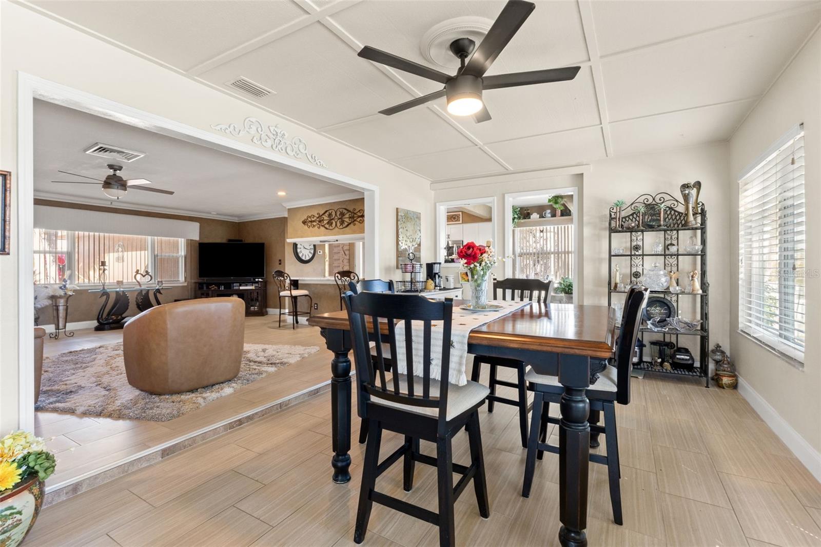4384 4th Isle Dr Property Photo 15