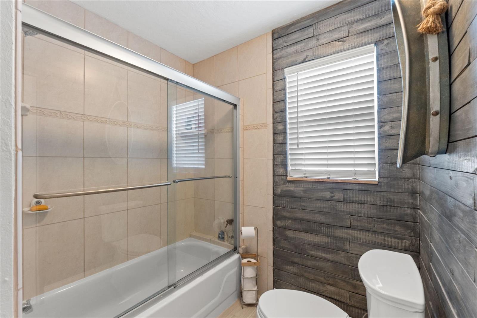 4384 4th Isle Dr Property Photo 19