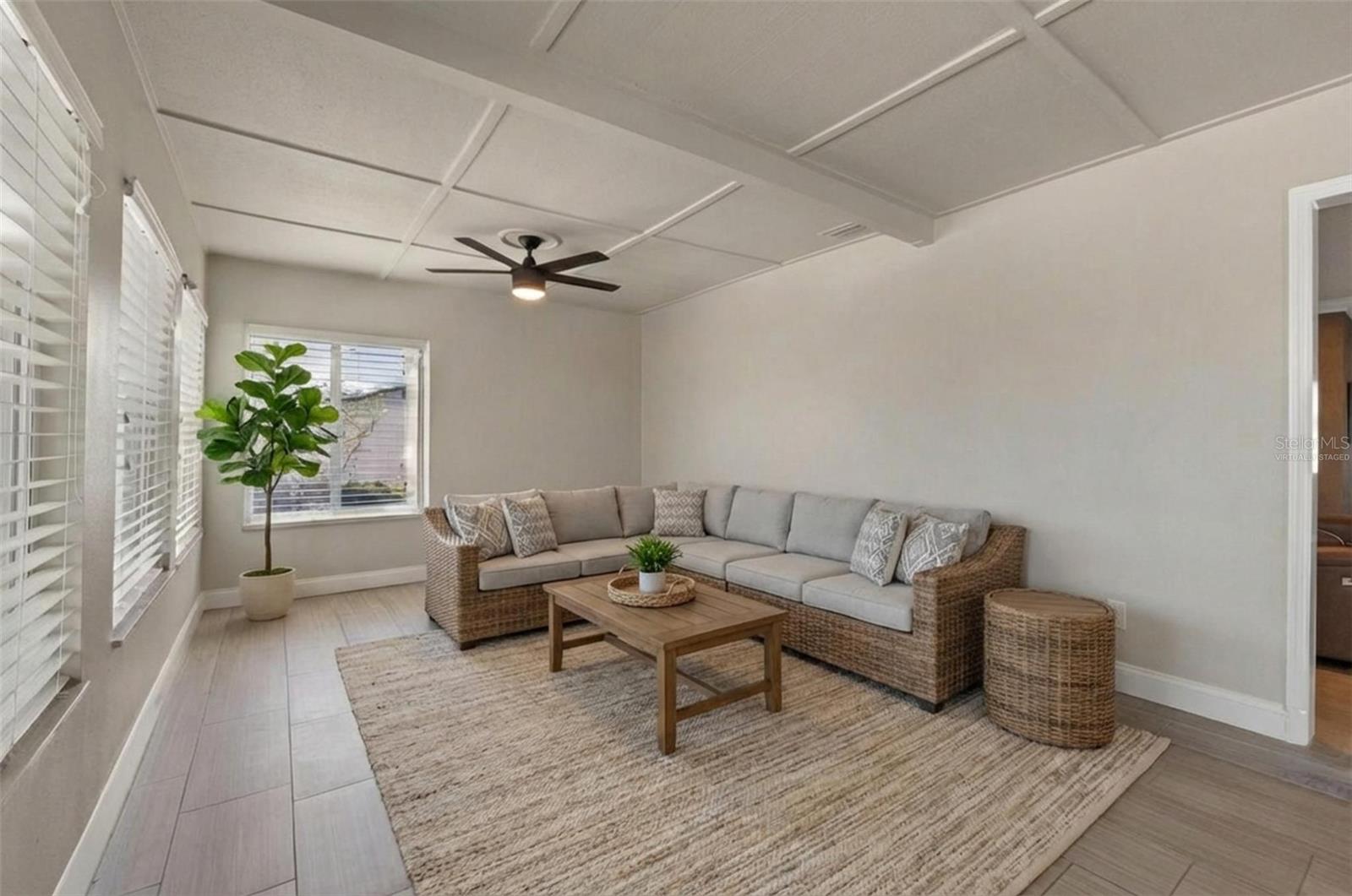 4384 4th Isle Dr Property Photo 23