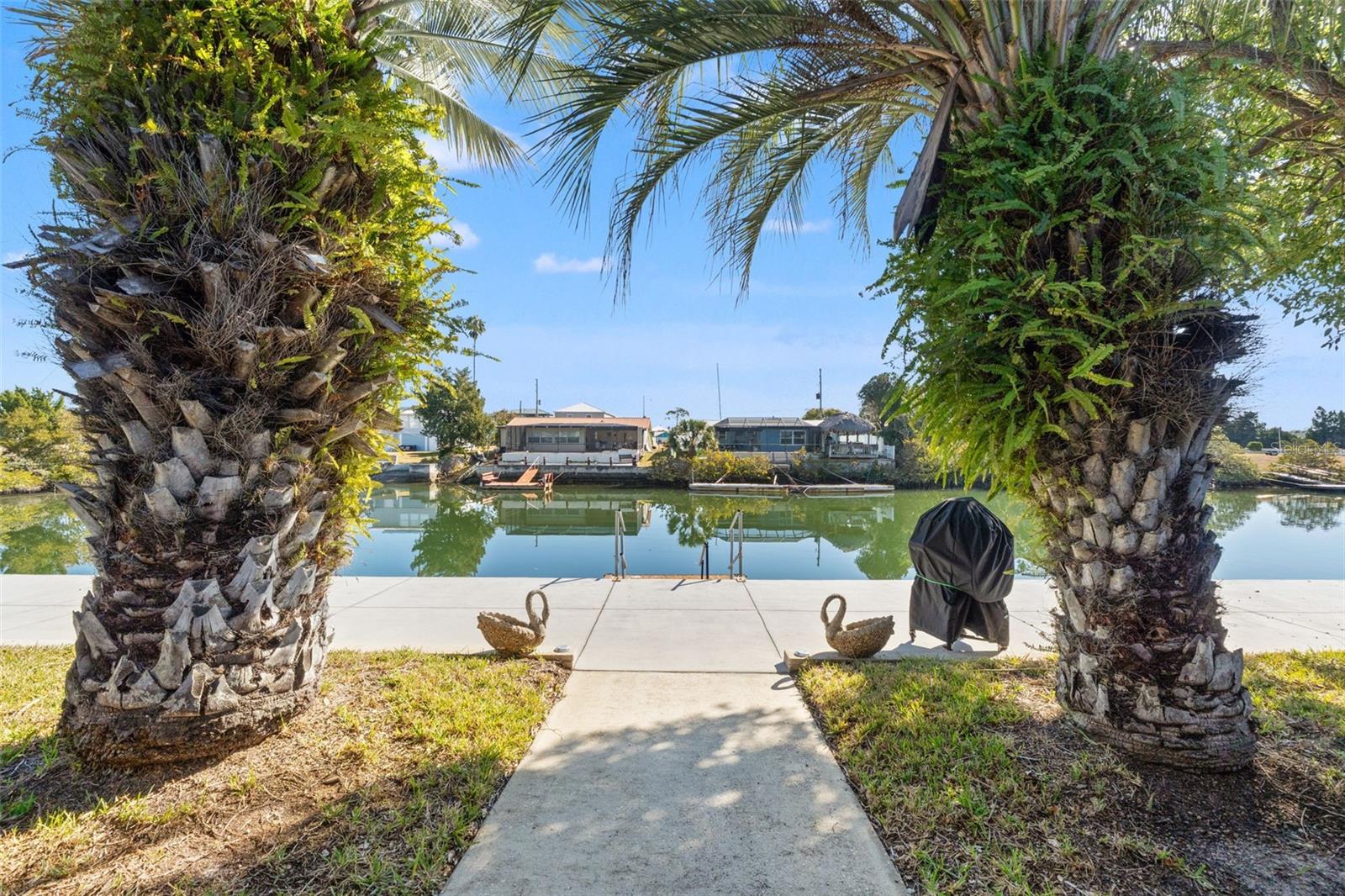 4384 4th Isle Dr Property Photo 32