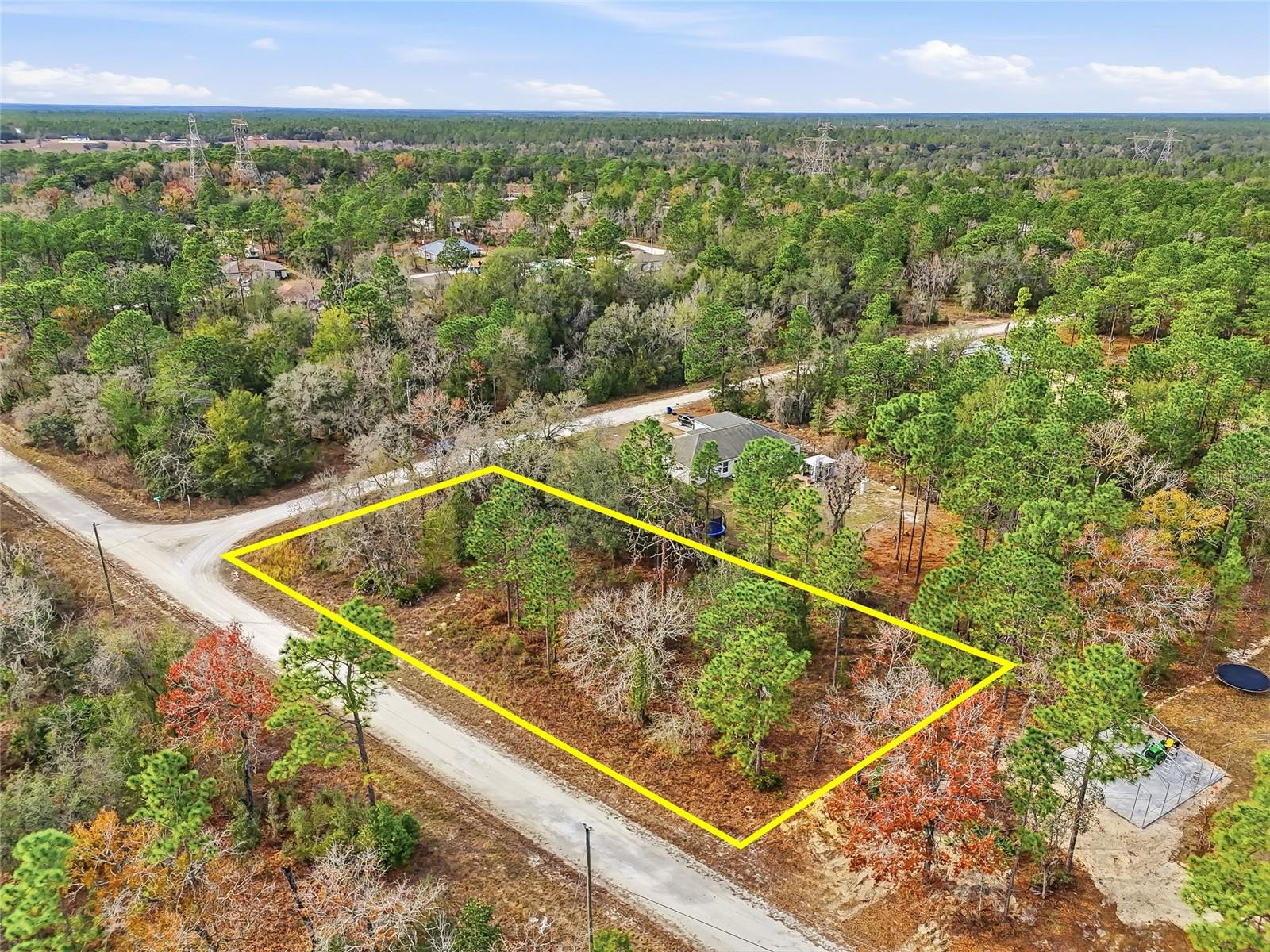 16364 CAYMAN RD Property Photo 1