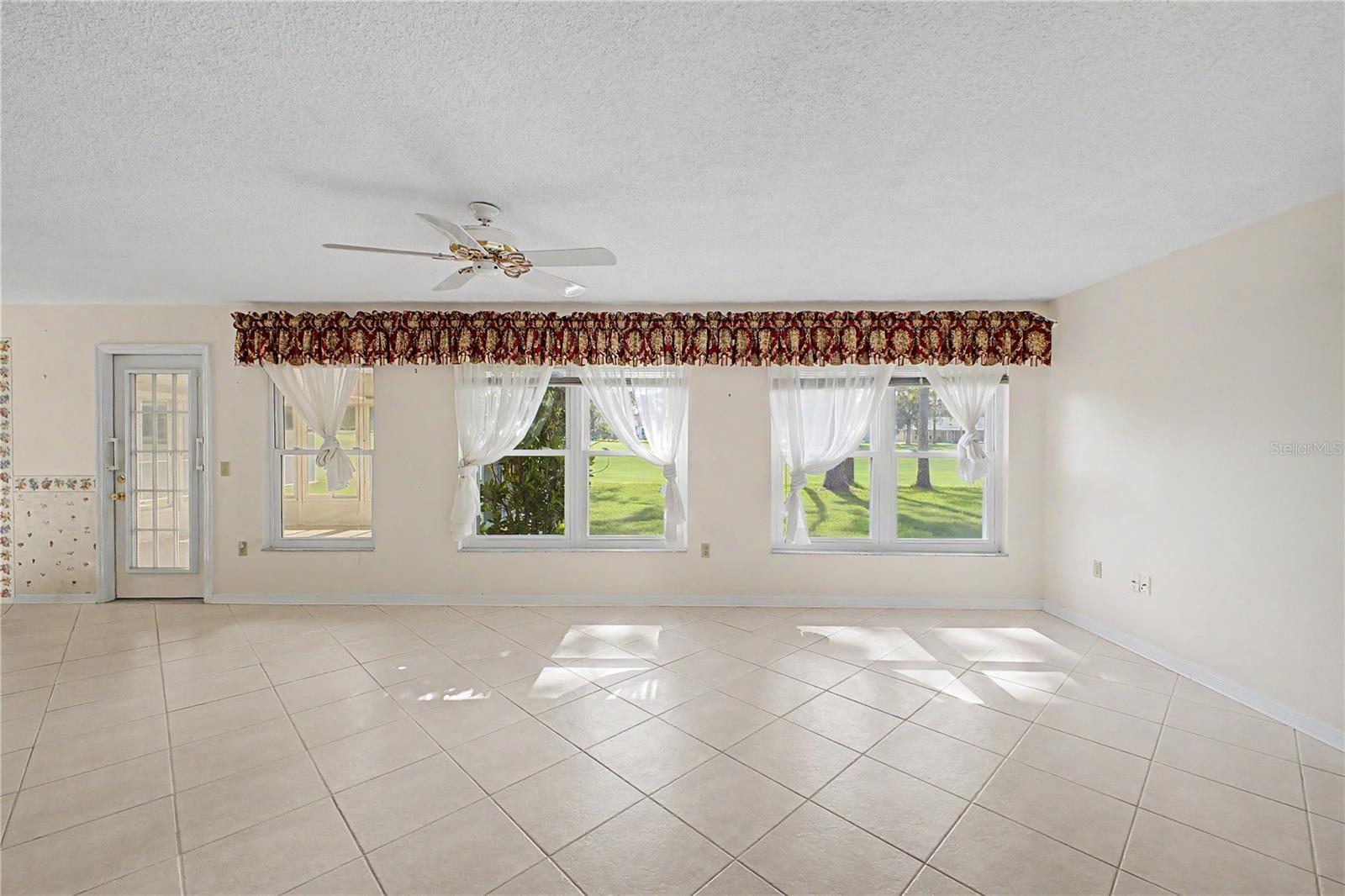 2376 Bent Pine Ct Property Photo 27