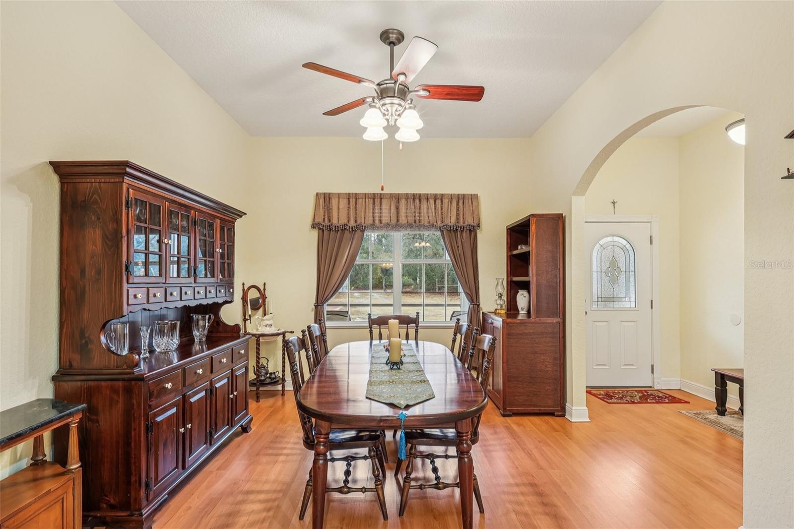 30342 Vitex Ave Property Photo 5