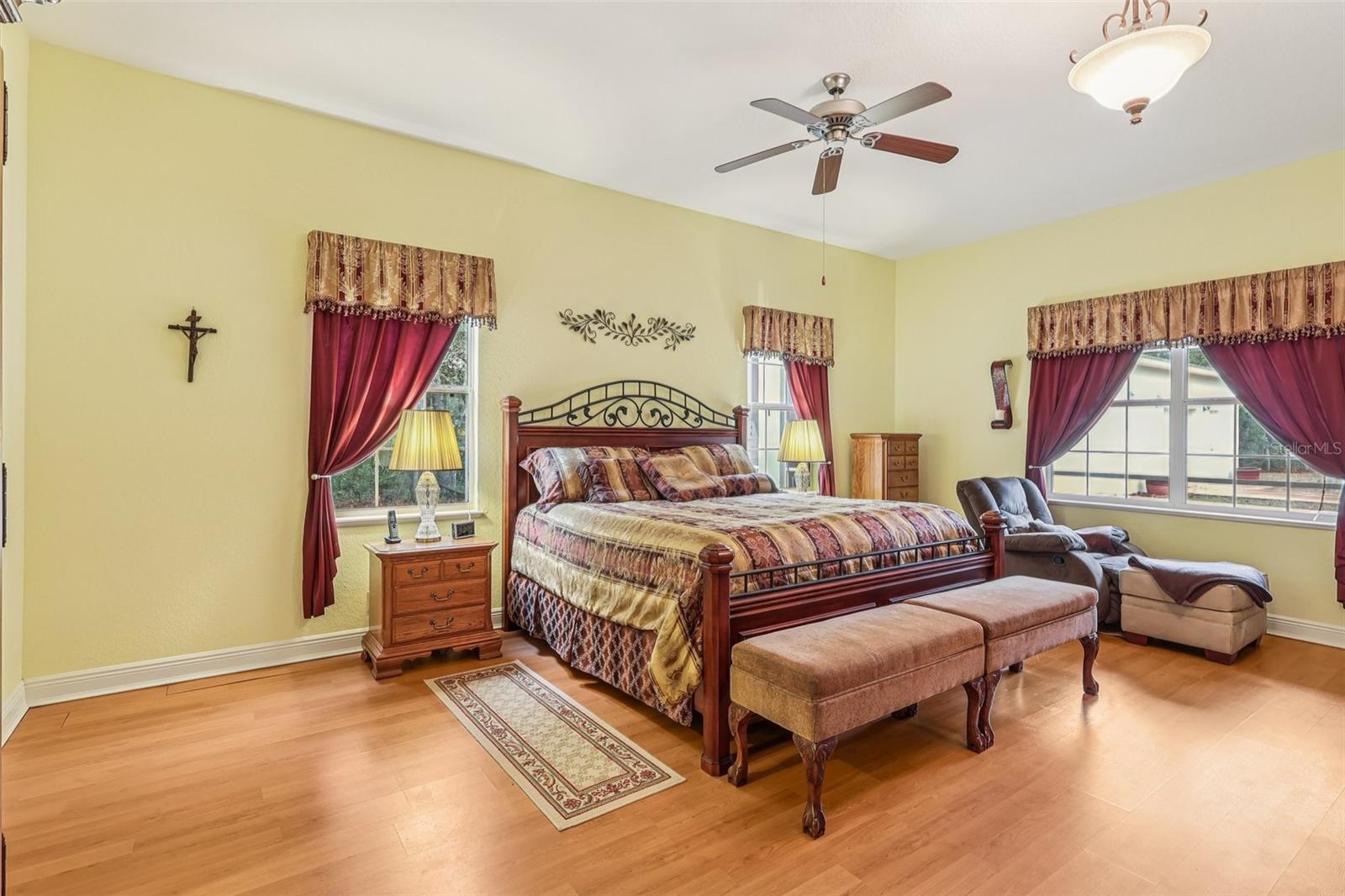 30342 Vitex Ave Property Photo 12