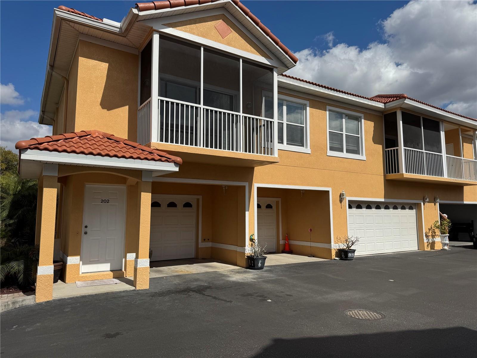 21007 SUNPOINT WAY #202