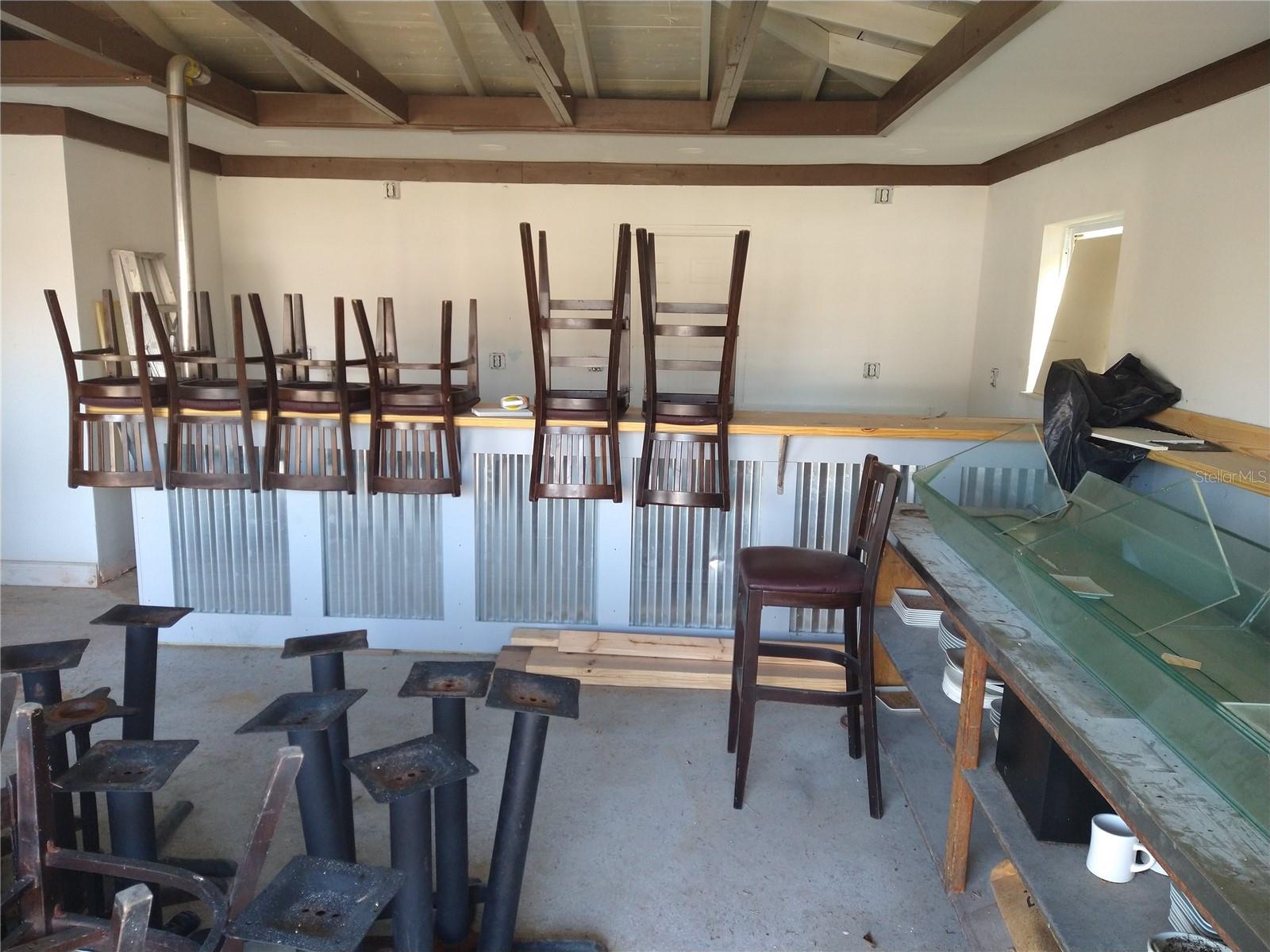 13923 Old Dixie Hwy Property Photo 16