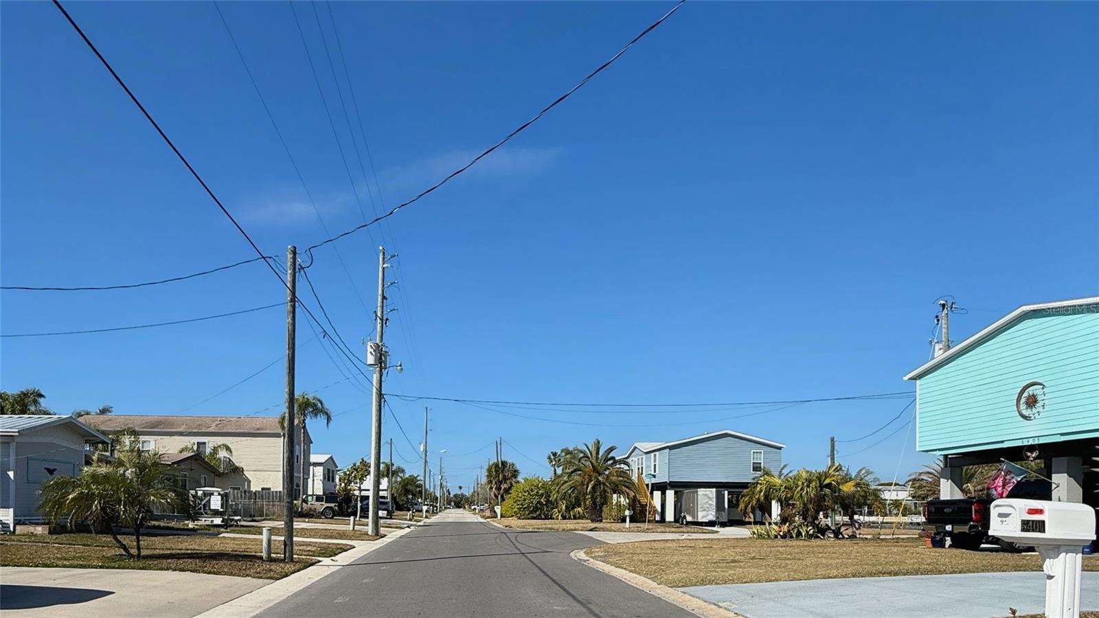 6411 Tower Dr Property Photo 8