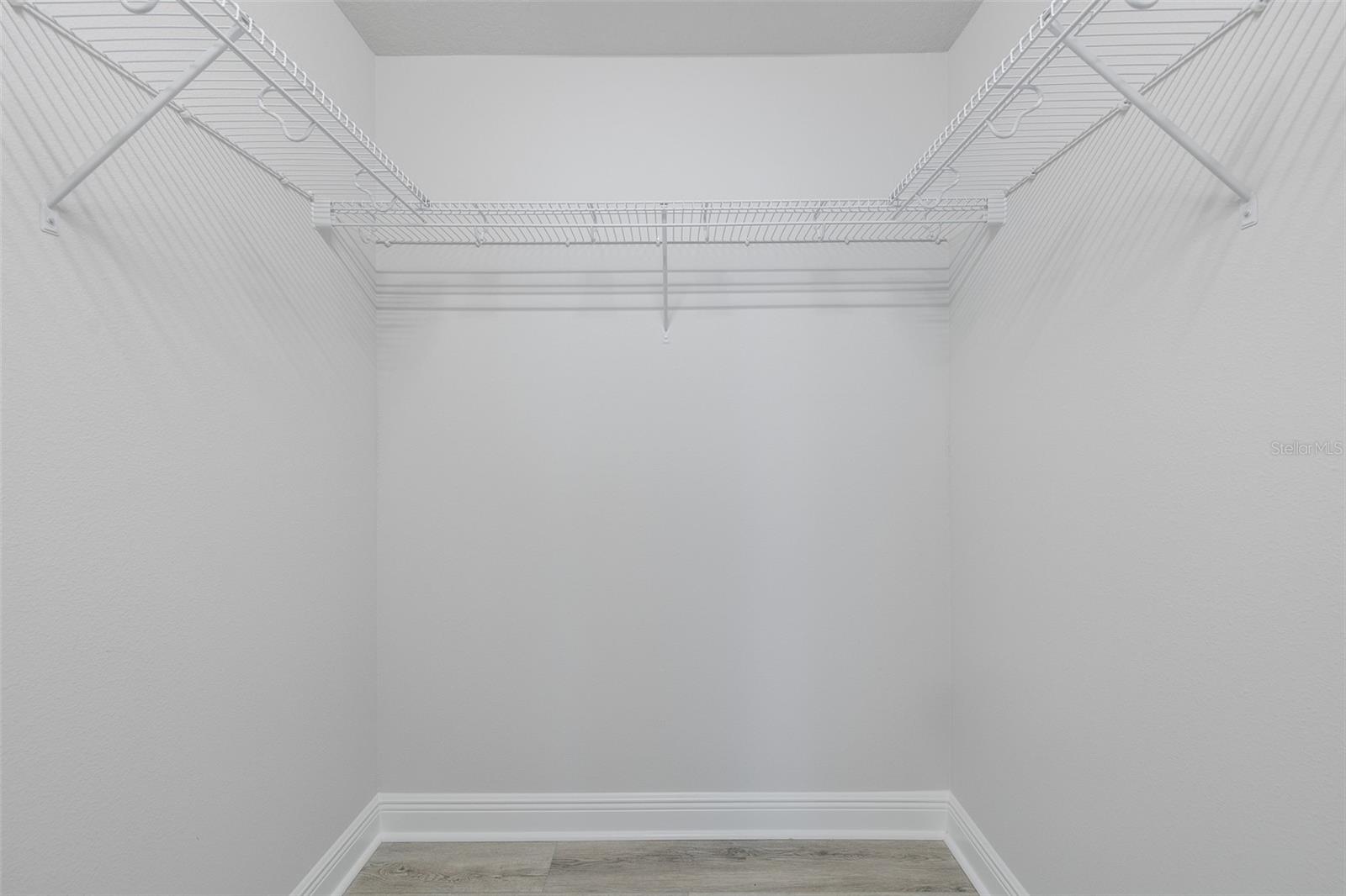 5422 Charles St Property Photo 14