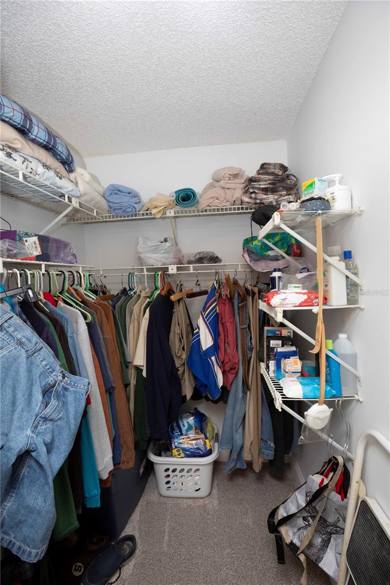 5712 Biscayne Ct #101 Property Photo 24