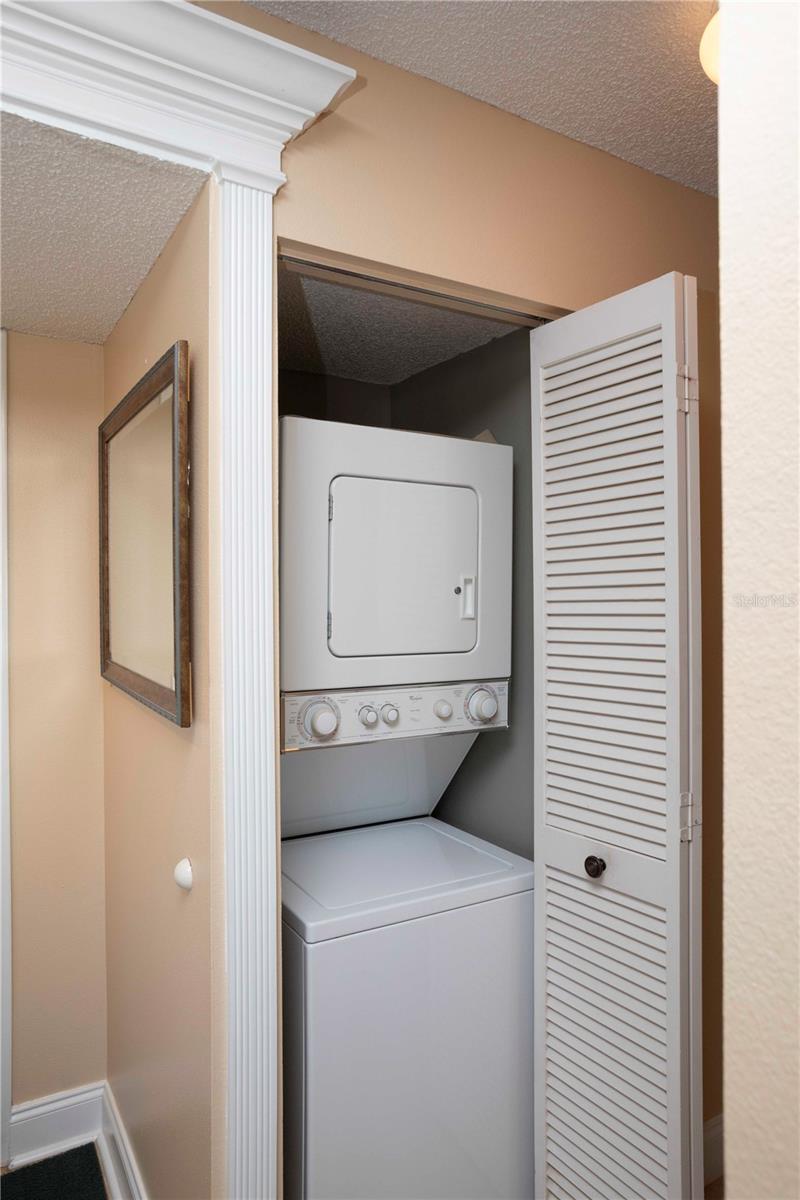 5712 Biscayne Ct #101 Property Photo 25