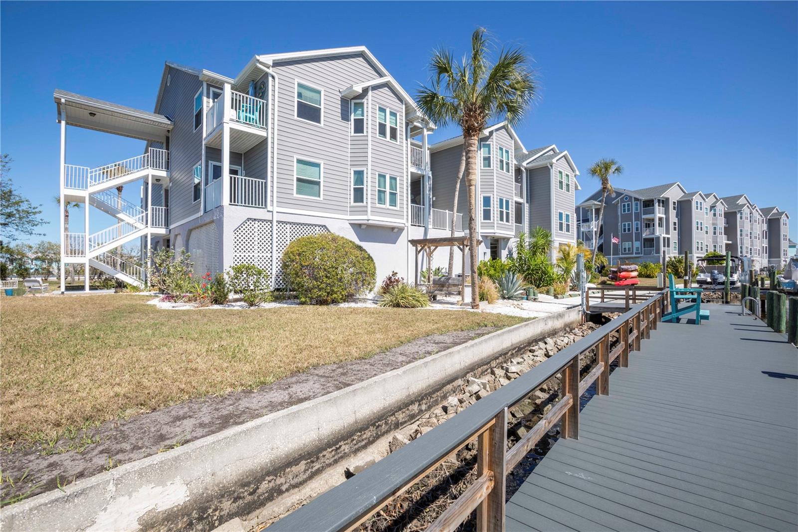 5712 Biscayne Ct #101 Property Photo 31