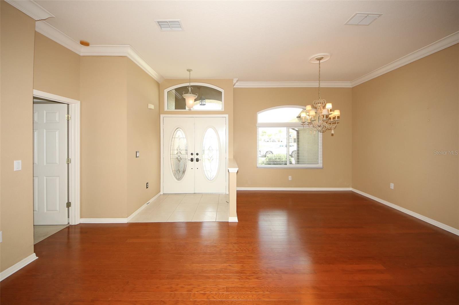 8506 Coral Creek Loop Property Photo 7