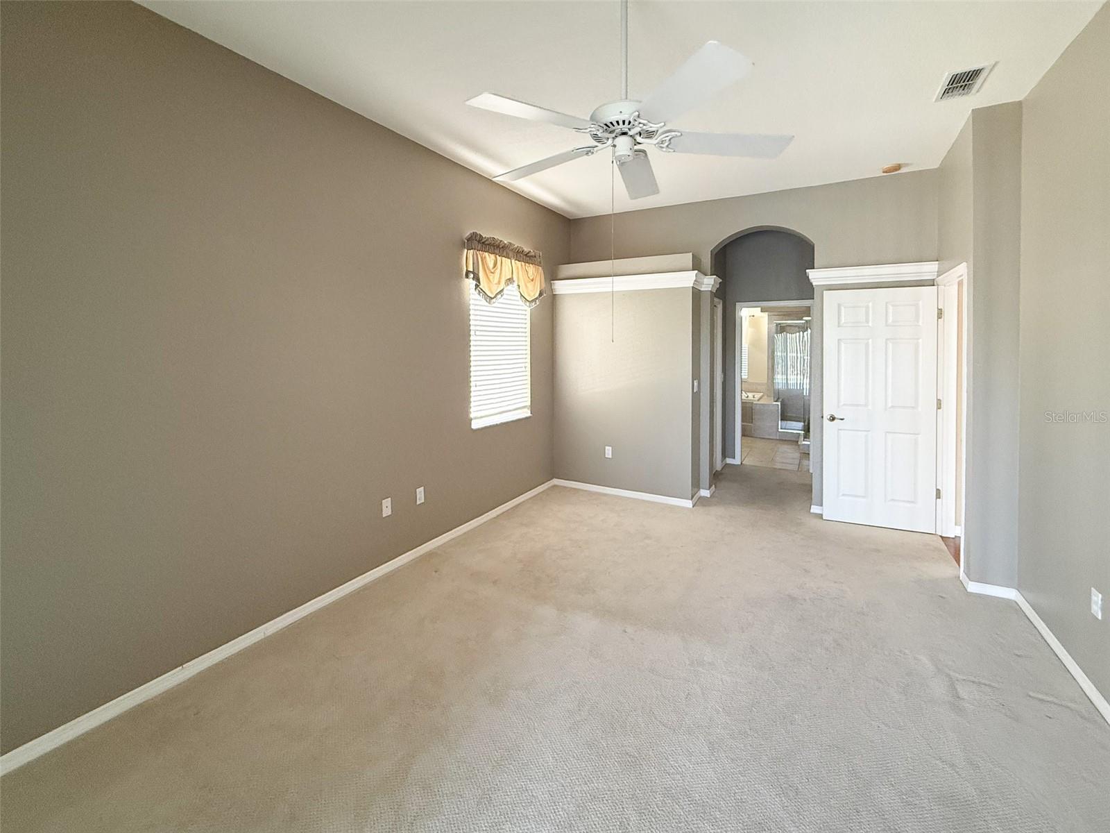8506 Coral Creek Loop Property Photo 11