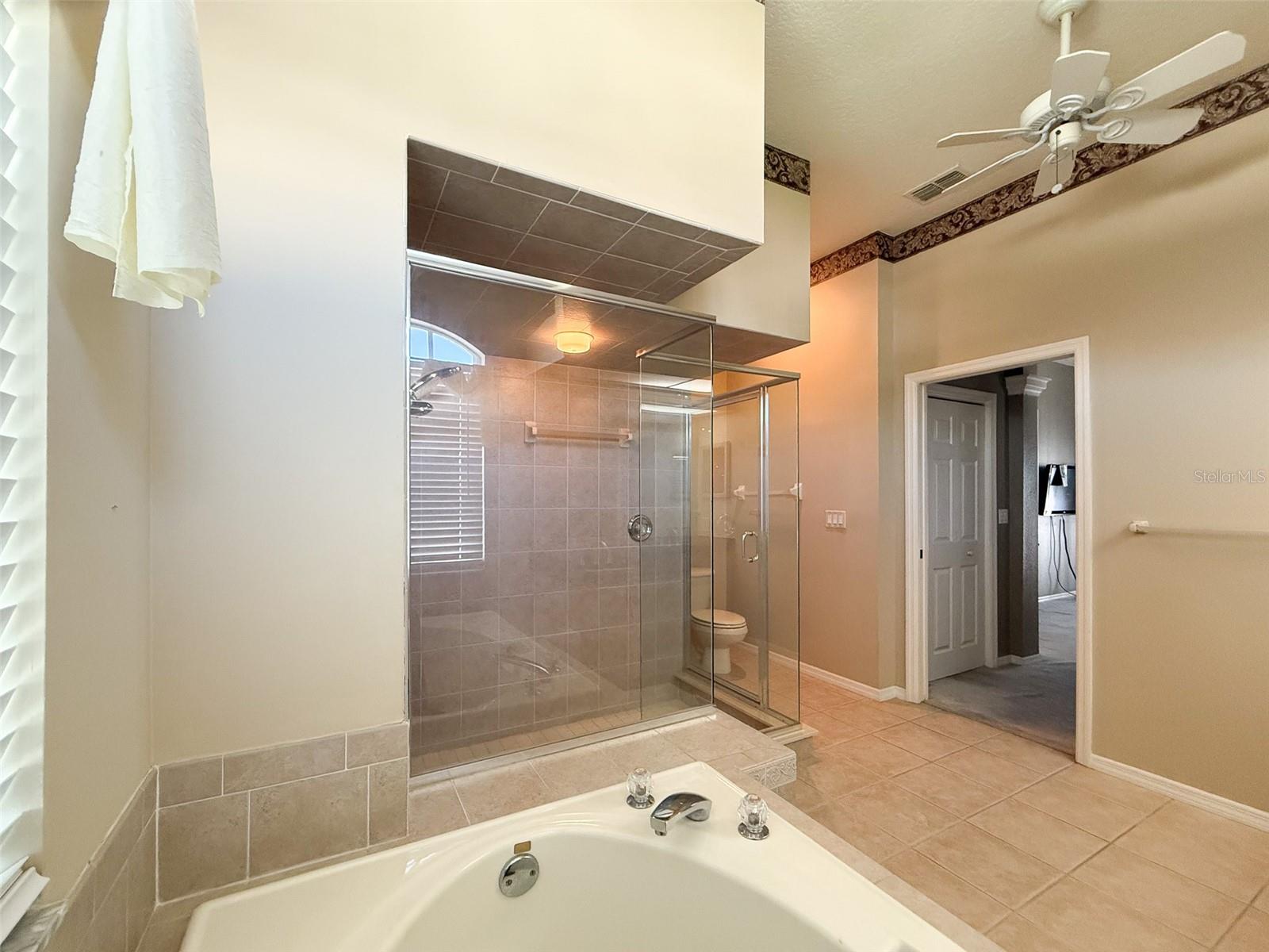 8506 Coral Creek Loop Property Photo 17