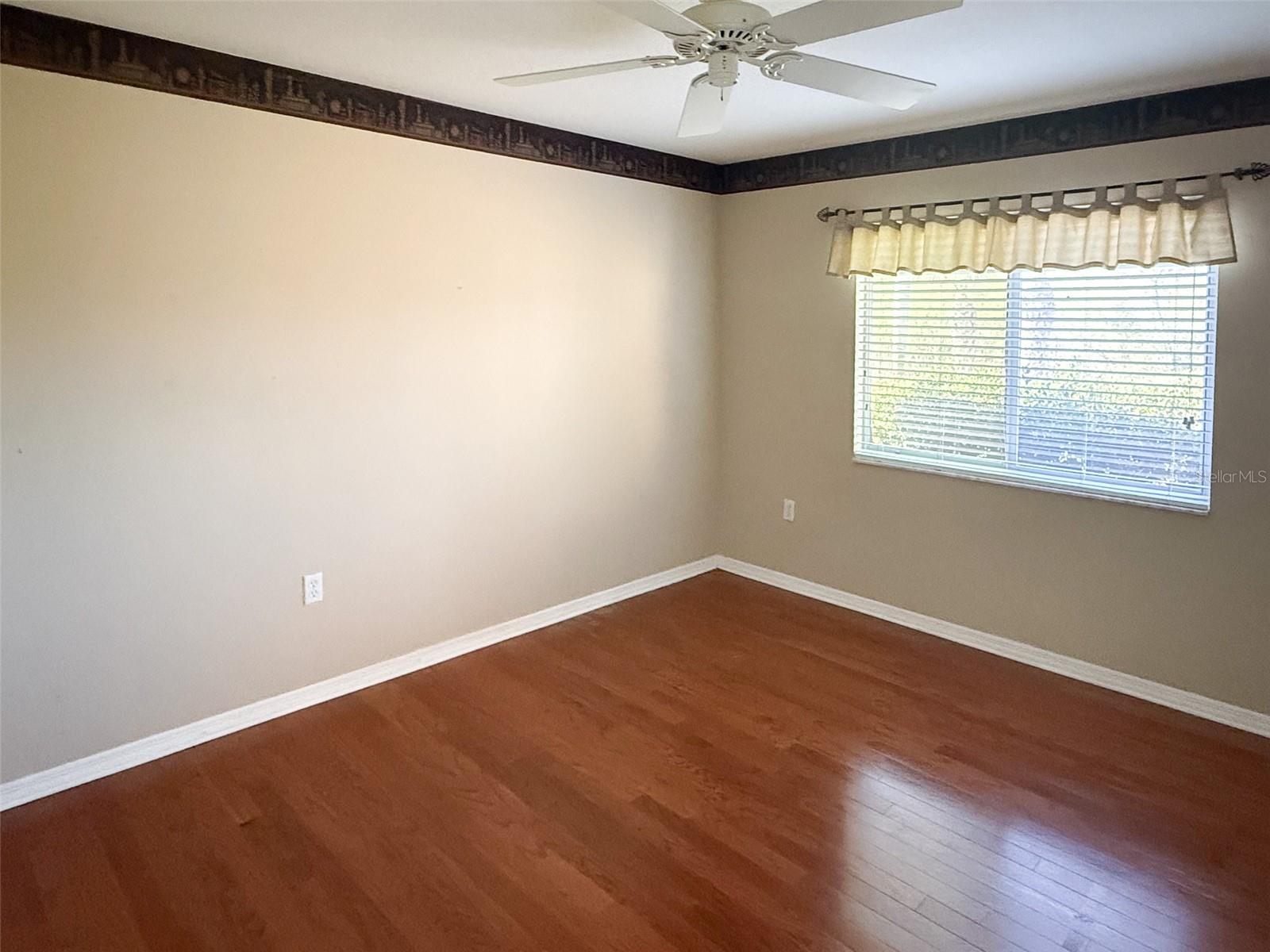 8506 Coral Creek Loop Property Photo 25