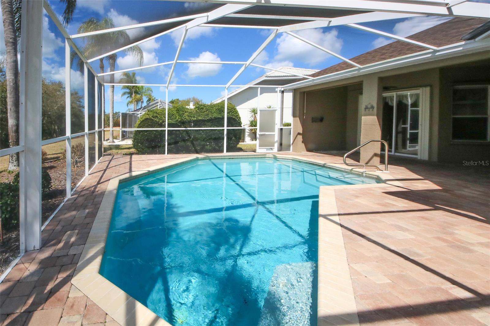 8506 Coral Creek Loop Property Photo 26