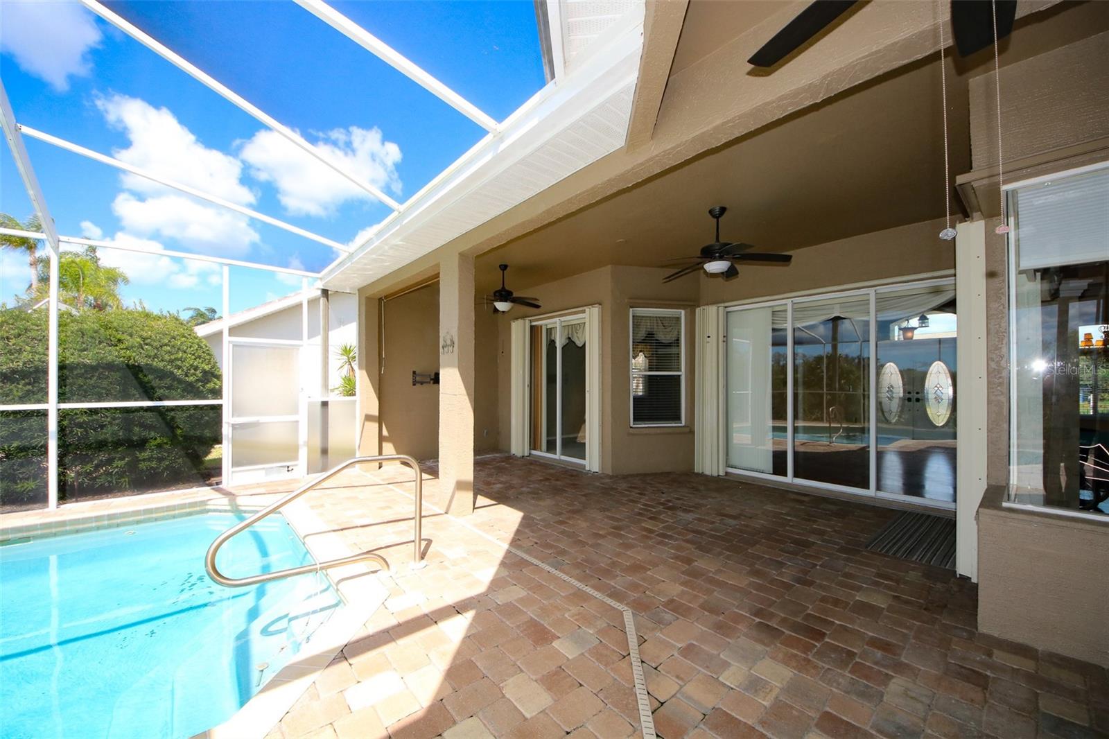 8506 Coral Creek Loop Property Photo 28