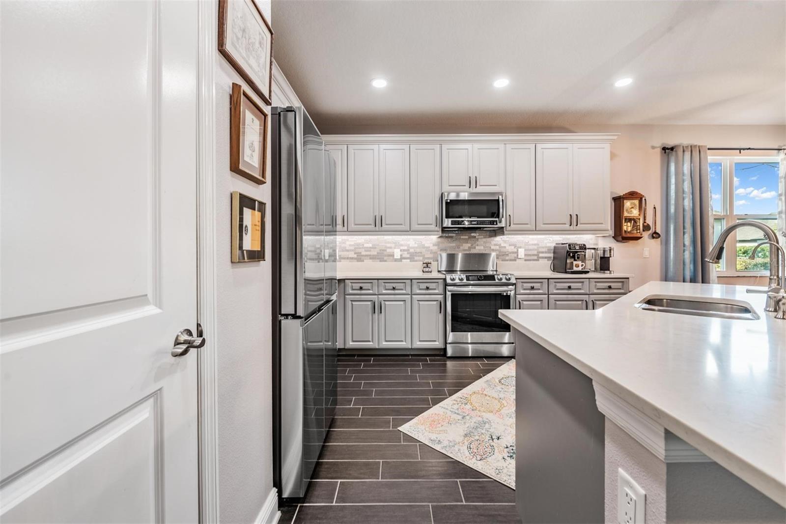 3920 Night Star Trl Property Photo 8