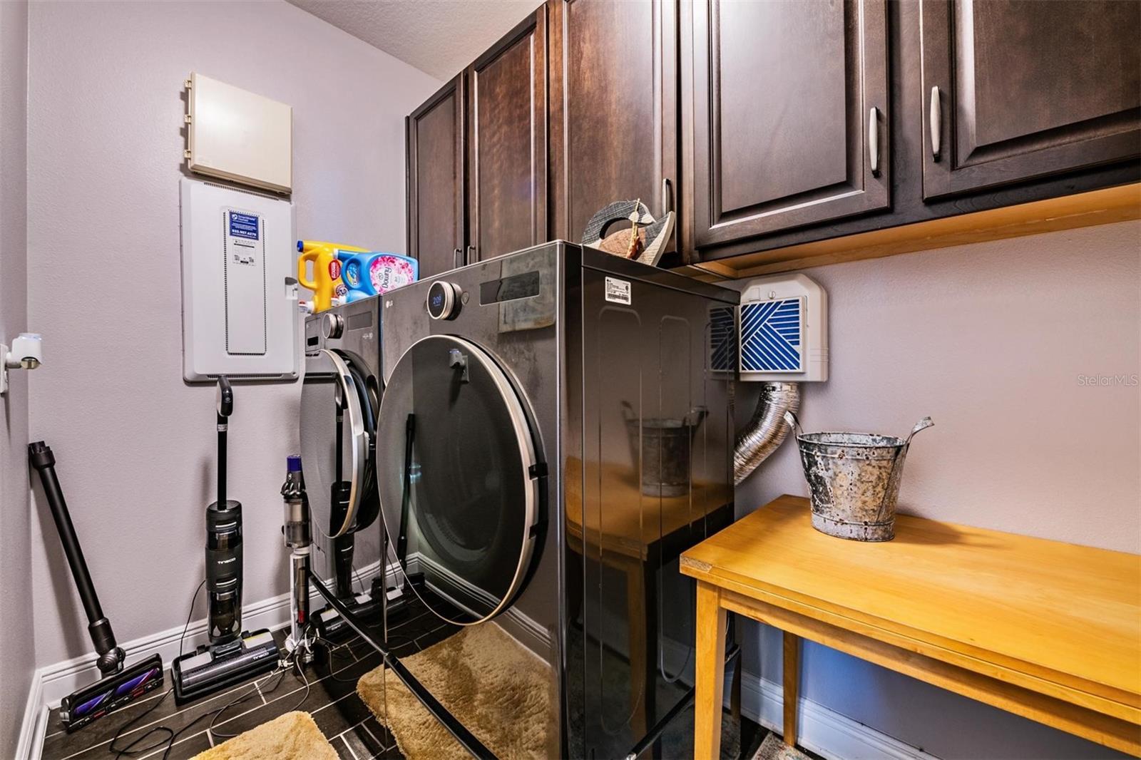 3920 Night Star Trl Property Photo 33