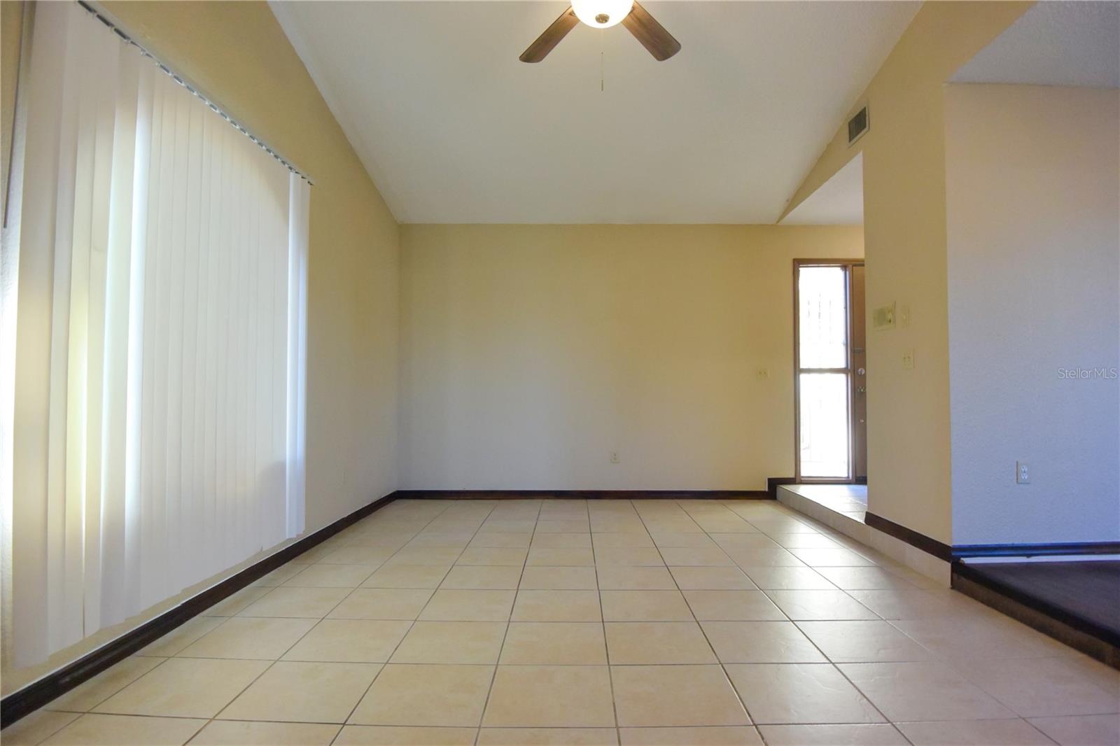 1382 Valiant Ave Property Photo 9